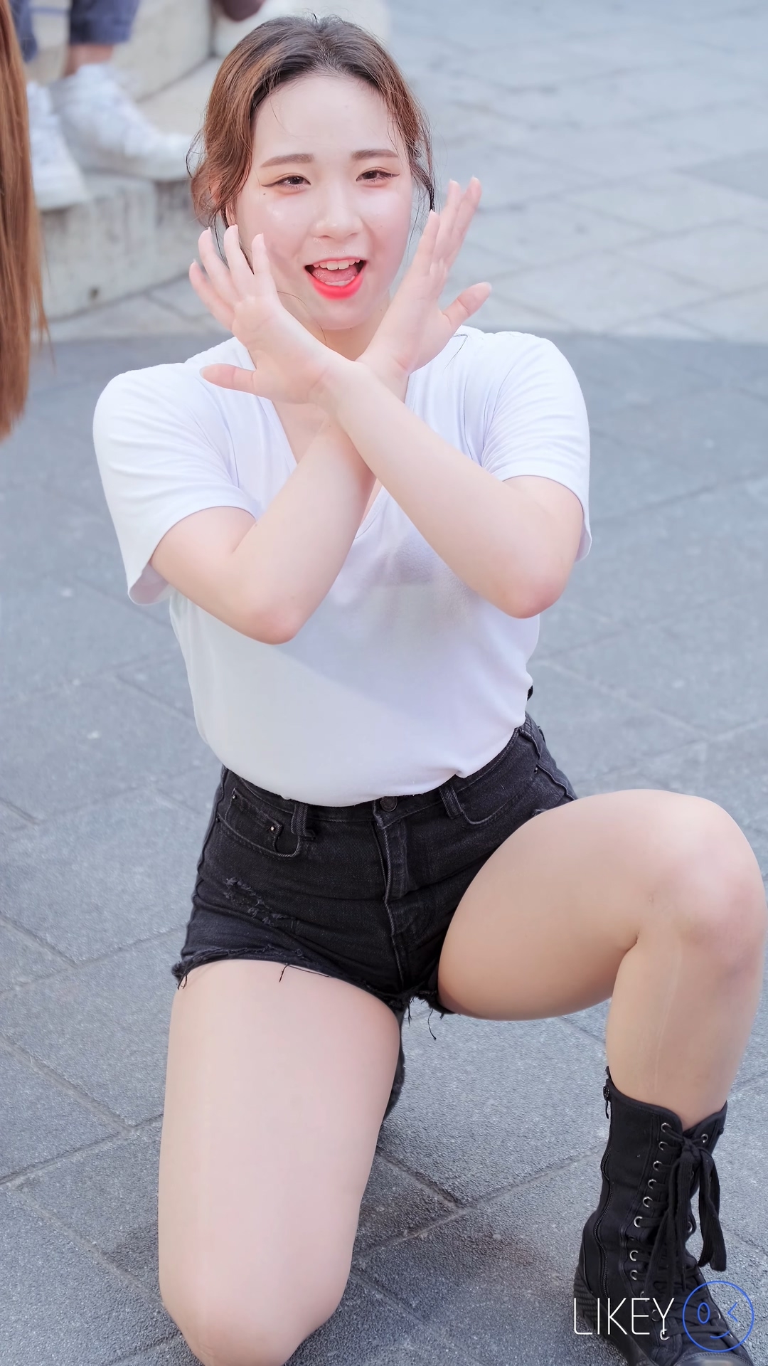 Ůţɣ-FANCAM<strong><font color='red'>[5P]</font></strong>[.6098.6102][LIKEYƷ][191001][4K][Clock Jeongin][OOH-AHH]Ůŷ(6)
