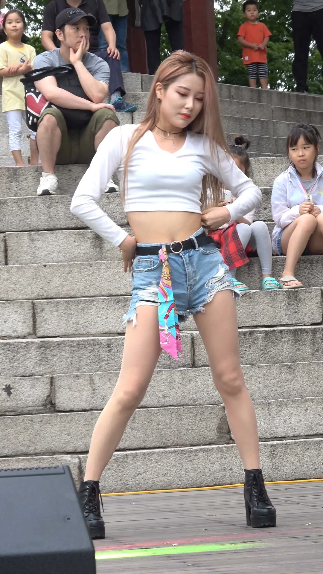 Ůţɣ-FANCAM<strong><font color='red'>[4P]</font></strong>[.6118.6122][191001][Better Swagg][4K][Dance Cover]5ϼŮŷ(2)