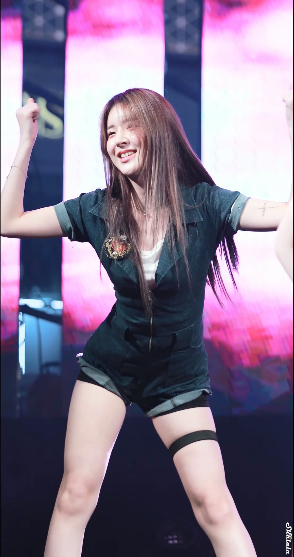Ůţɣ-FANCAM<strong><font color='red'>[4P]</font></strong>[.6168.69][191005][Bambino][4K][Yuri]Ůŷ(4)