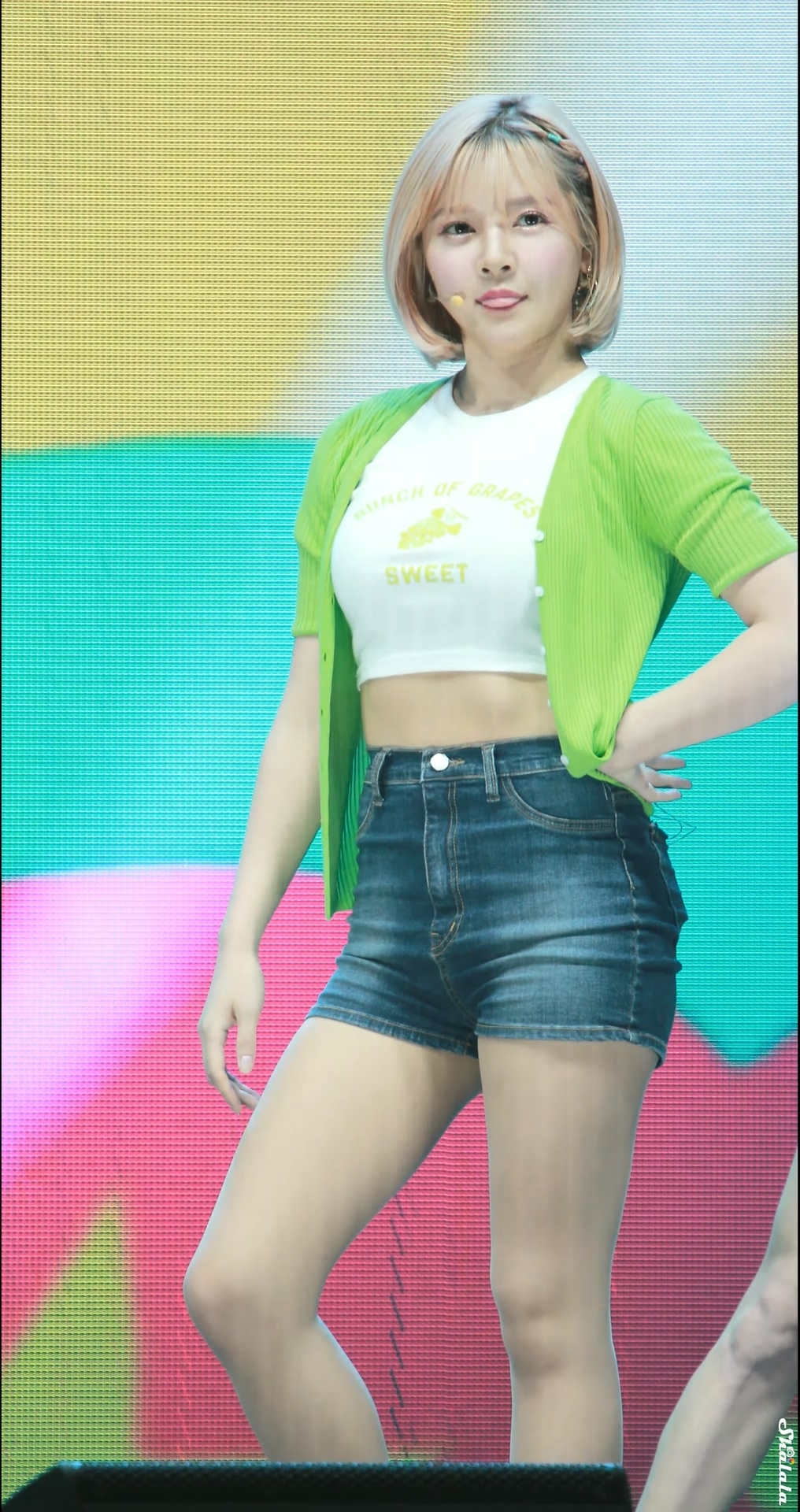 Ůţɣ-FANCAM<strong><font color='red'>[2P]</font></strong>[.6189][191005][We Girls][4K][Time To Go]Ůŷ(2)