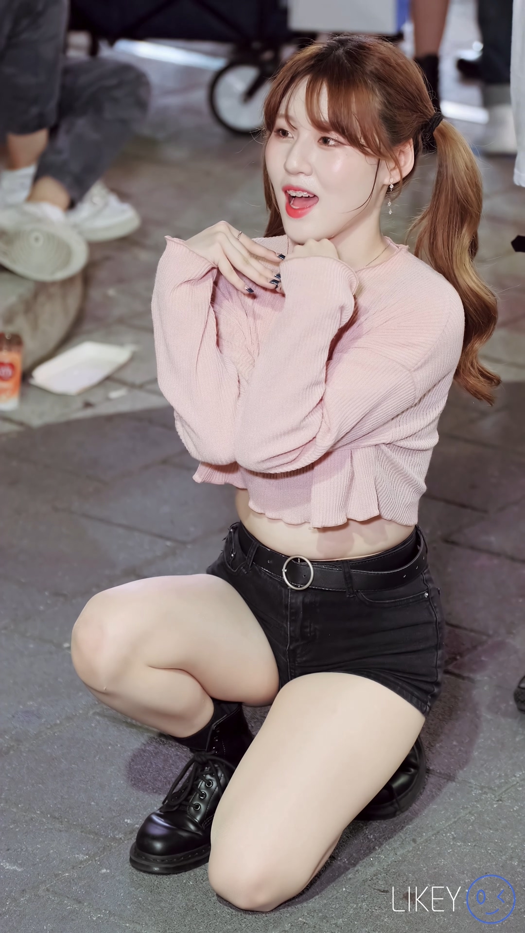Ůţɣ-FANCAM<strong><font color='red'>[4P]</font></strong>[.6244.45][LIKEYƷ][191011][4K][Clock Jieun][Snapping]Ůŷ(2)