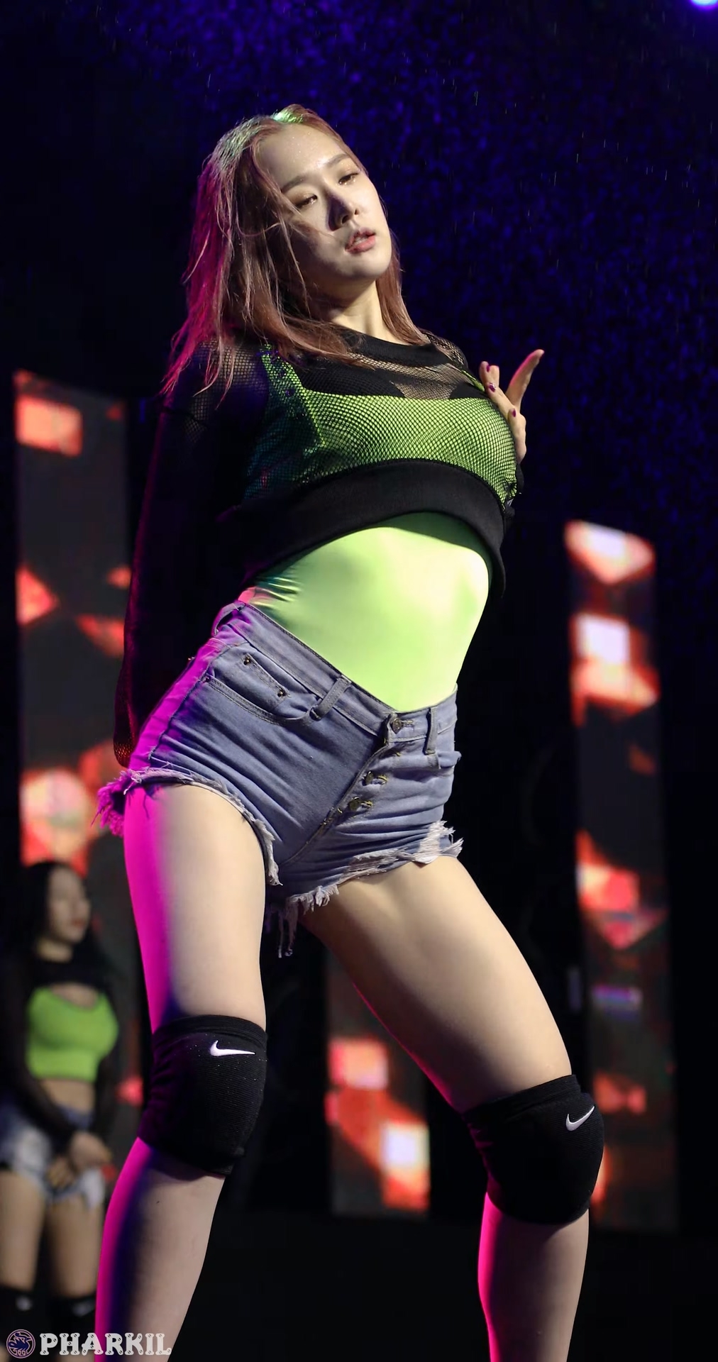 Ůţɣ-FANCAM<strong><font color='red'>[5P]</font></strong>[.6309][PharkilƷ][191011][4K][LAYSHA]Ůŷ(3)