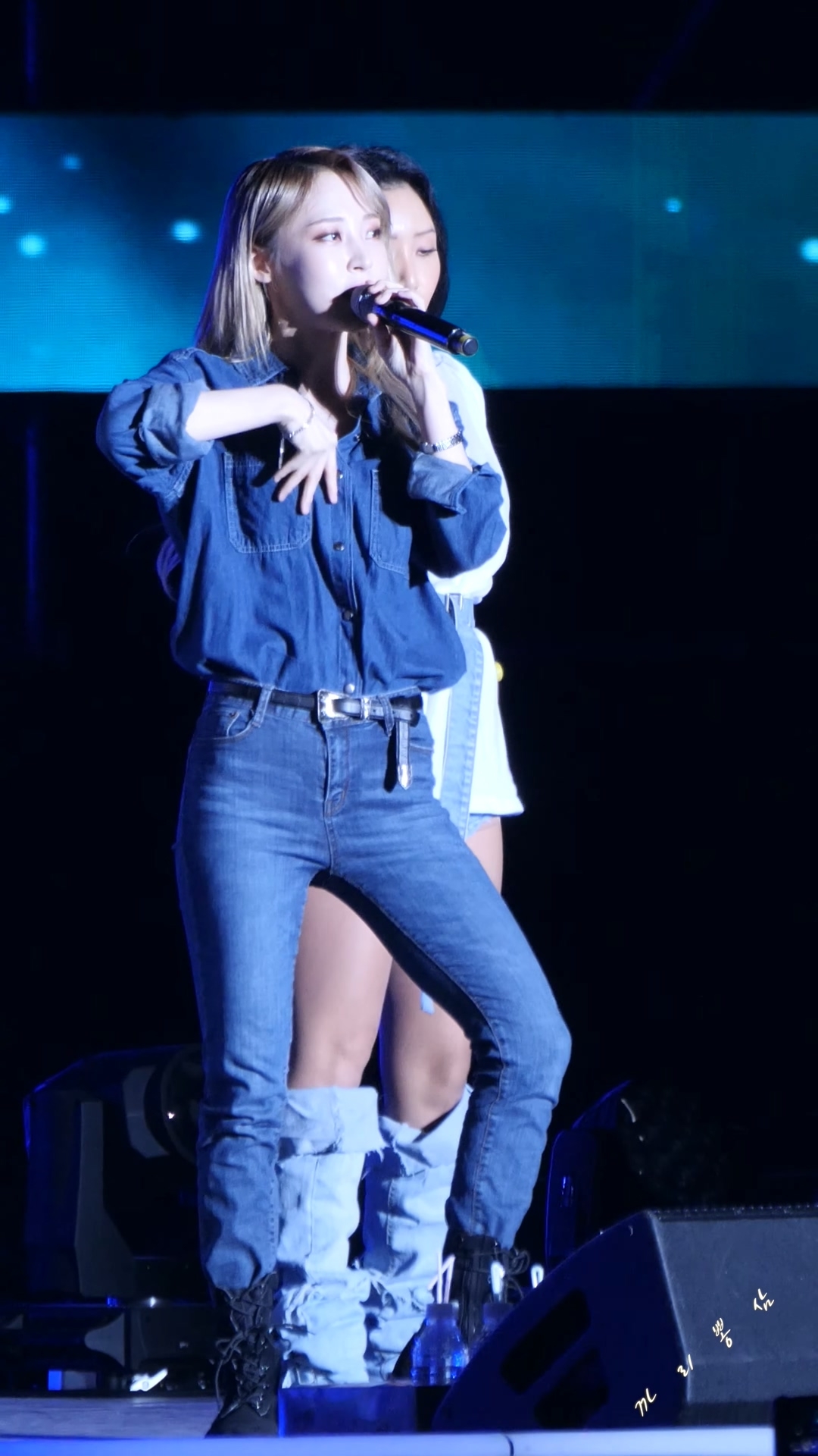 Ůţɣ-FANCAM<strong><font color='red'>[2P]</font></strong>[.6320][191015][4K][MAMAMOO][Moon Byul]Ůŷ(2)