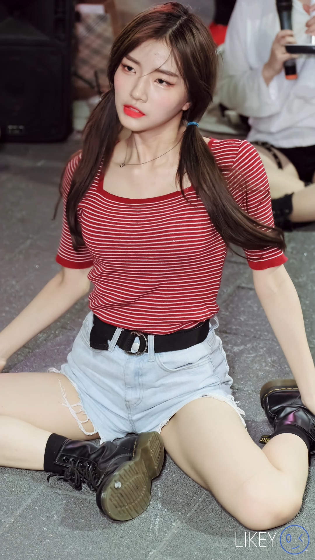 Ůţɣ-FANCAM<strong><font color='red'>[6P]</font></strong>[.6344.6350][LIKEYƷ][191015][4K][CLOCK Sally][Lip & Hip]Ůŷ(7)