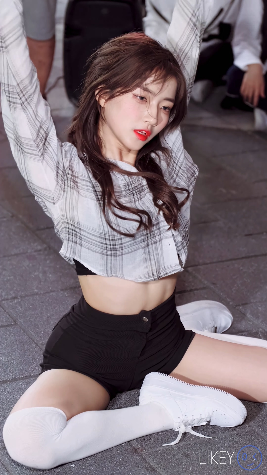 Ůţɣ-FANCAM<strong><font color='red'>[5P]</font></strong>[.6372.73][LIKEYƷ][191015][4K][CLOCK Sally][Swalla]Ůŷ(3)