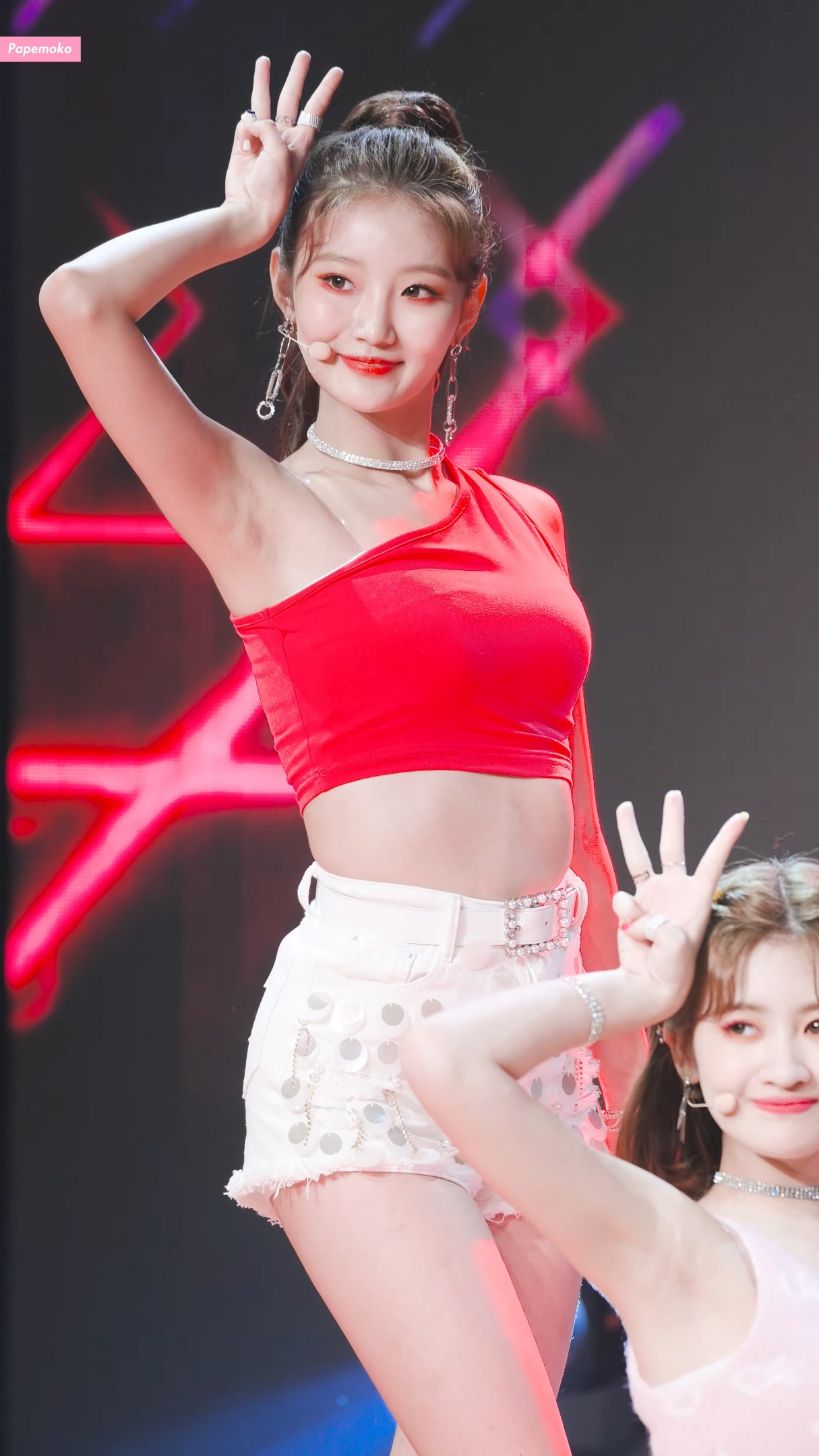 Ůţɣ-FANCAM<strong><font color='red'>[6P]</font></strong>[.6398.6400][PapemokoƷ][191018][4K][SATURDAY][In Your Eyes]Ůŷ(2)