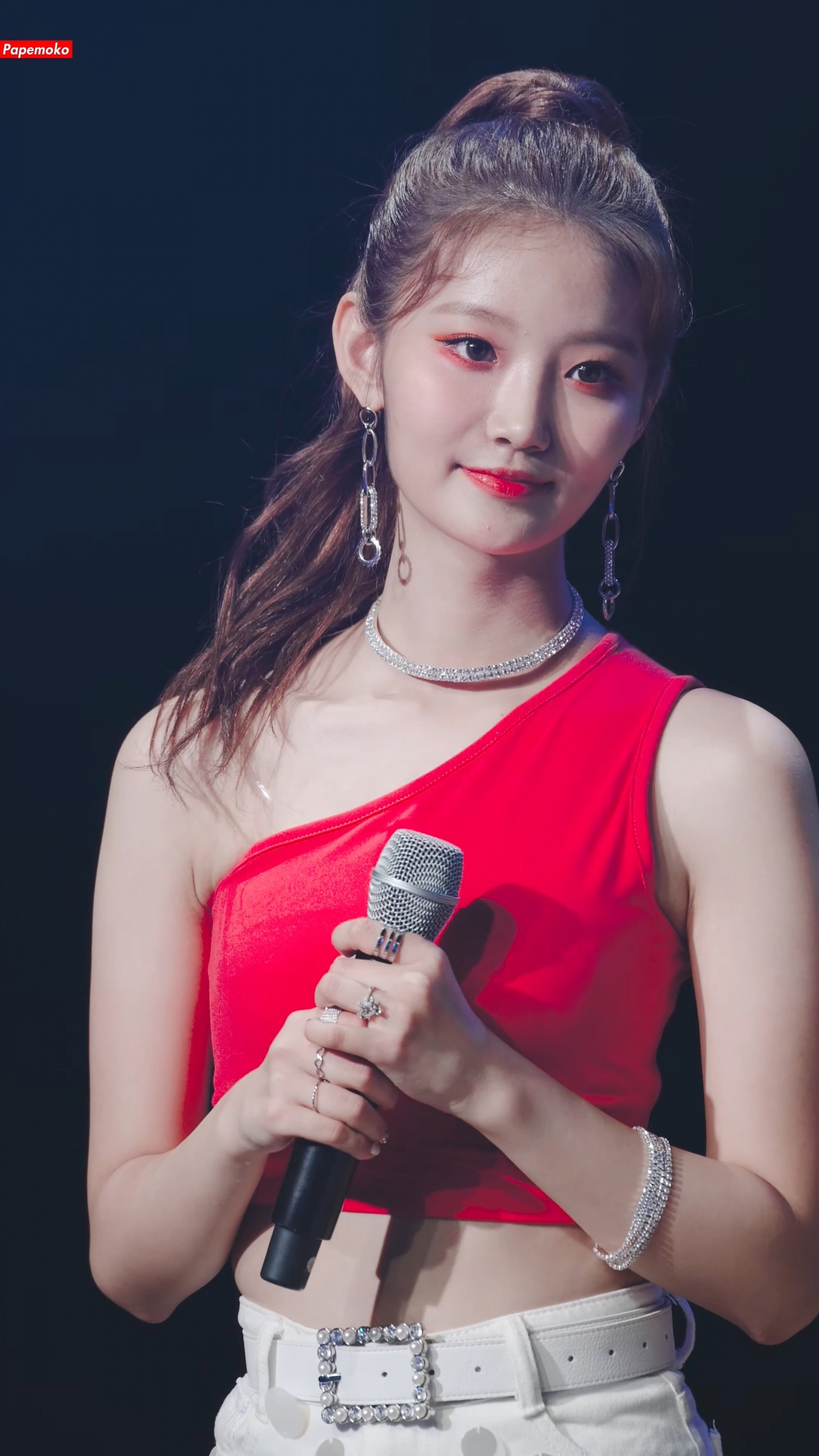 Ůţɣ-FANCAM<strong><font color='red'>[6P]</font></strong>[.6398.6400][PapemokoƷ][191018][4K][SATURDAY][In Your Eyes]Ůŷ(7)