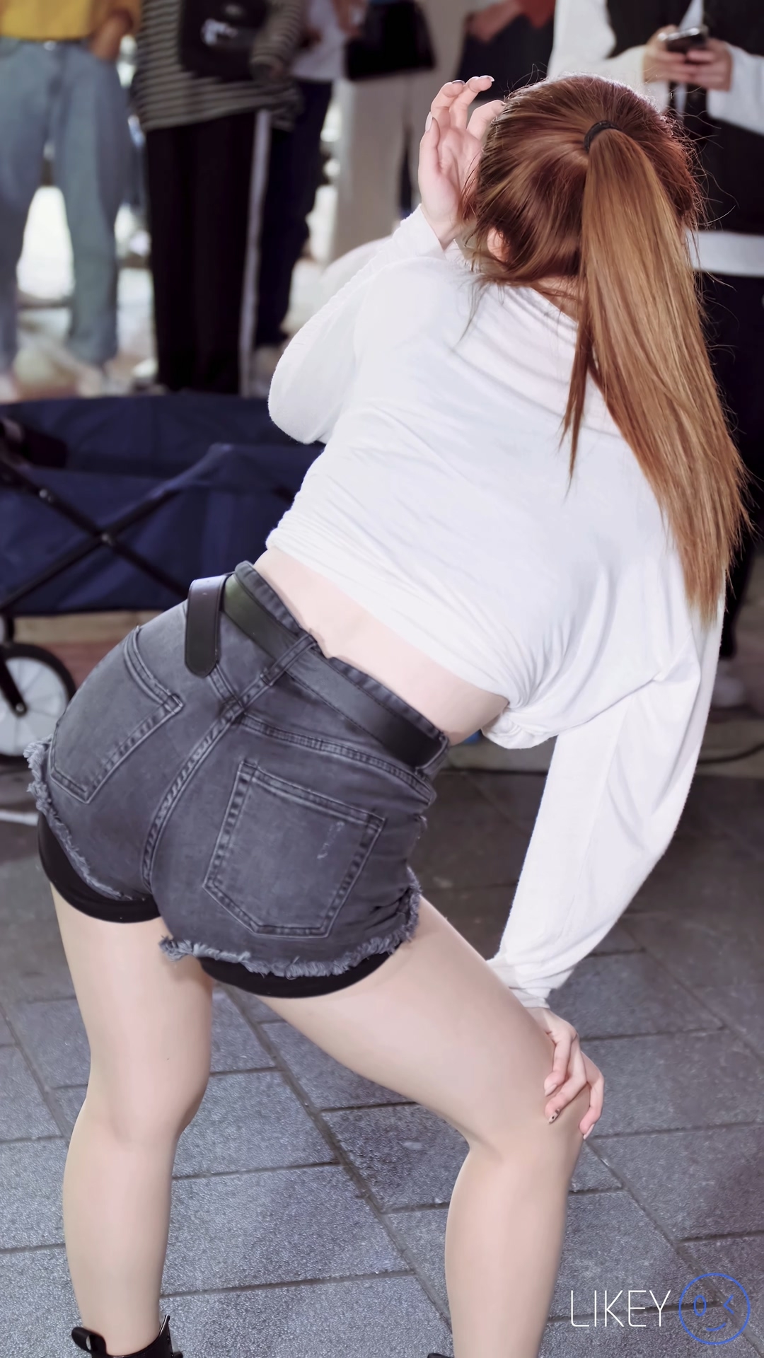 Ůţɣ-FANCAM<strong><font color='red'>[3P]</font></strong>[.6407.13][LIKEYƷ][191018][4K][Clock Jieun][YES or YES]Ůŷ(3)