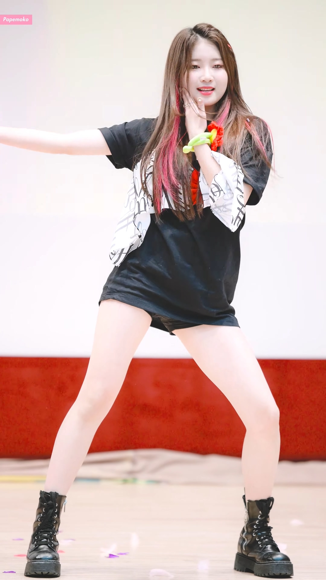 Ůţɣ-FANCAM<strong><font color='red'>[3P]</font></strong>[.6418][PapemokoƷ][191018][4K][SATURDAY][MinSeo][siren]Ůŷ(2)