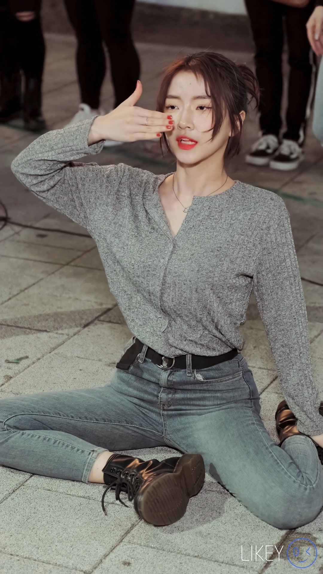 Ůţɣ-FANCAM<strong><font color='red'>[8P]</font></strong>[.6498.505][LIKEYƷ][191026][4K][Clock Sally][Swalla]7Ůŷ(6)