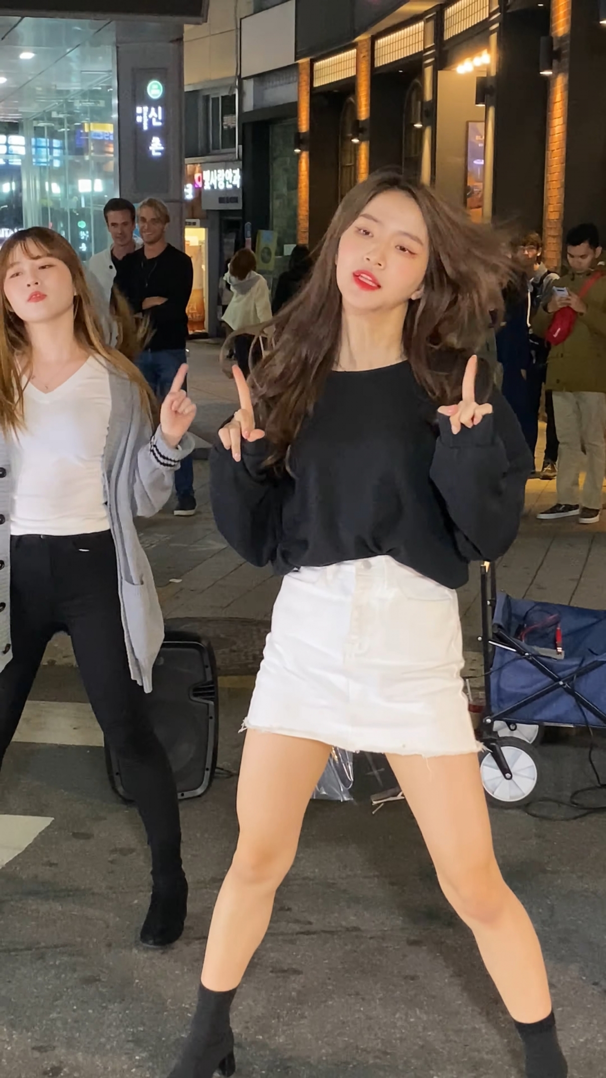Ůţɣ-FANCAM<strong><font color='red'>[2P]</font></strong>[.6537-48][191025][4K][Clock Sally][BAAM]12ϼŮŷ(3)