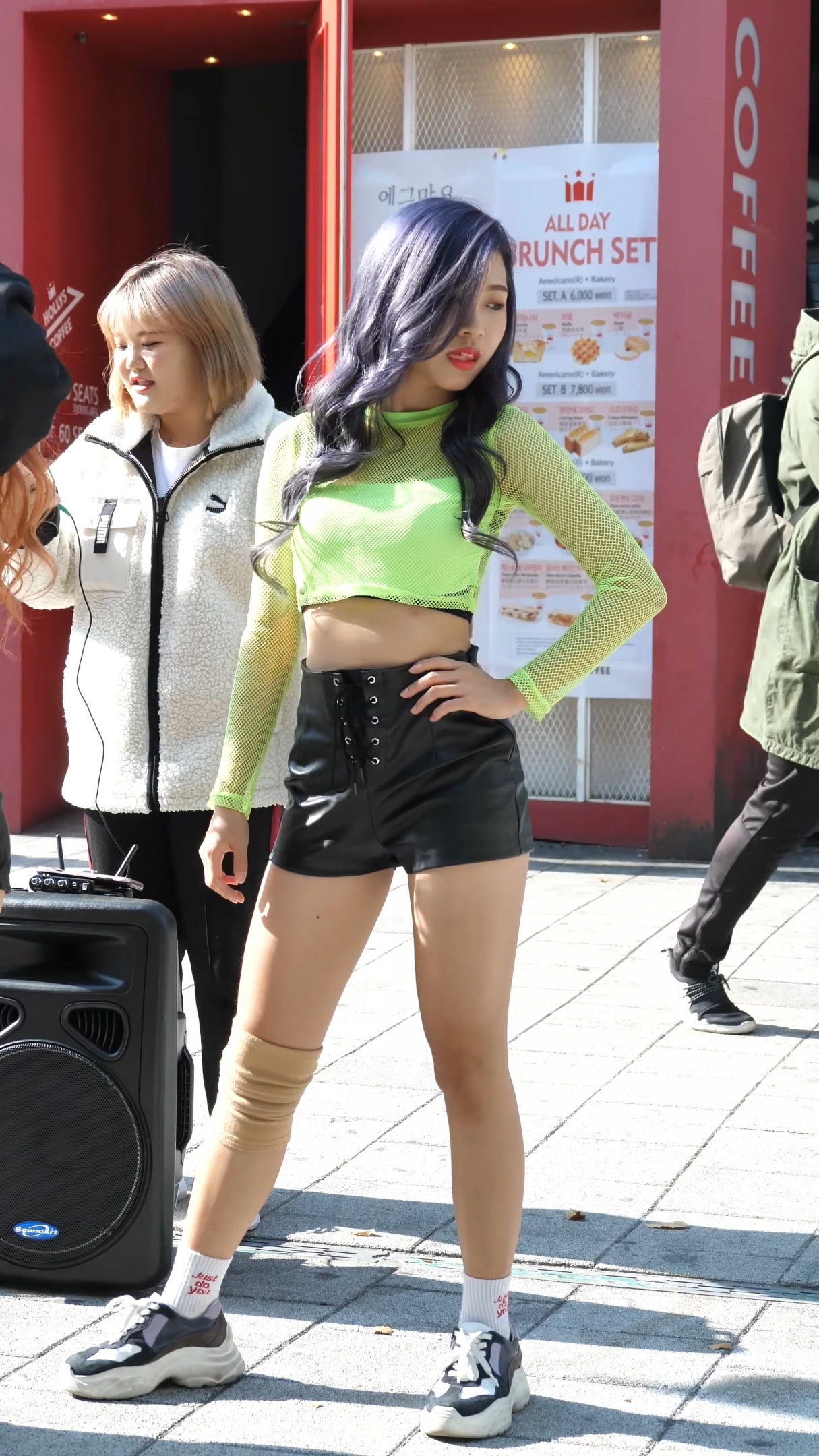 Ůţɣ-FANCAM<strong><font color='red'>[3P]</font></strong>[.6557][191026][4K][QueenStep][Minji]Ůŷ(2)