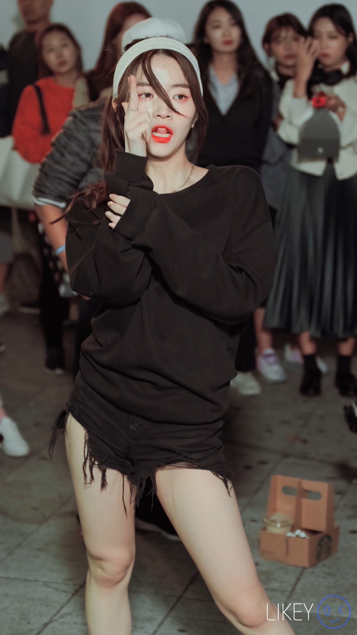 Ůţɣ-FANCAM<strong><font color='red'>[13P]</font></strong>[.6602-06][LIKEYƷ][191028][4K][Clock  Sally]Ůŷ(5)