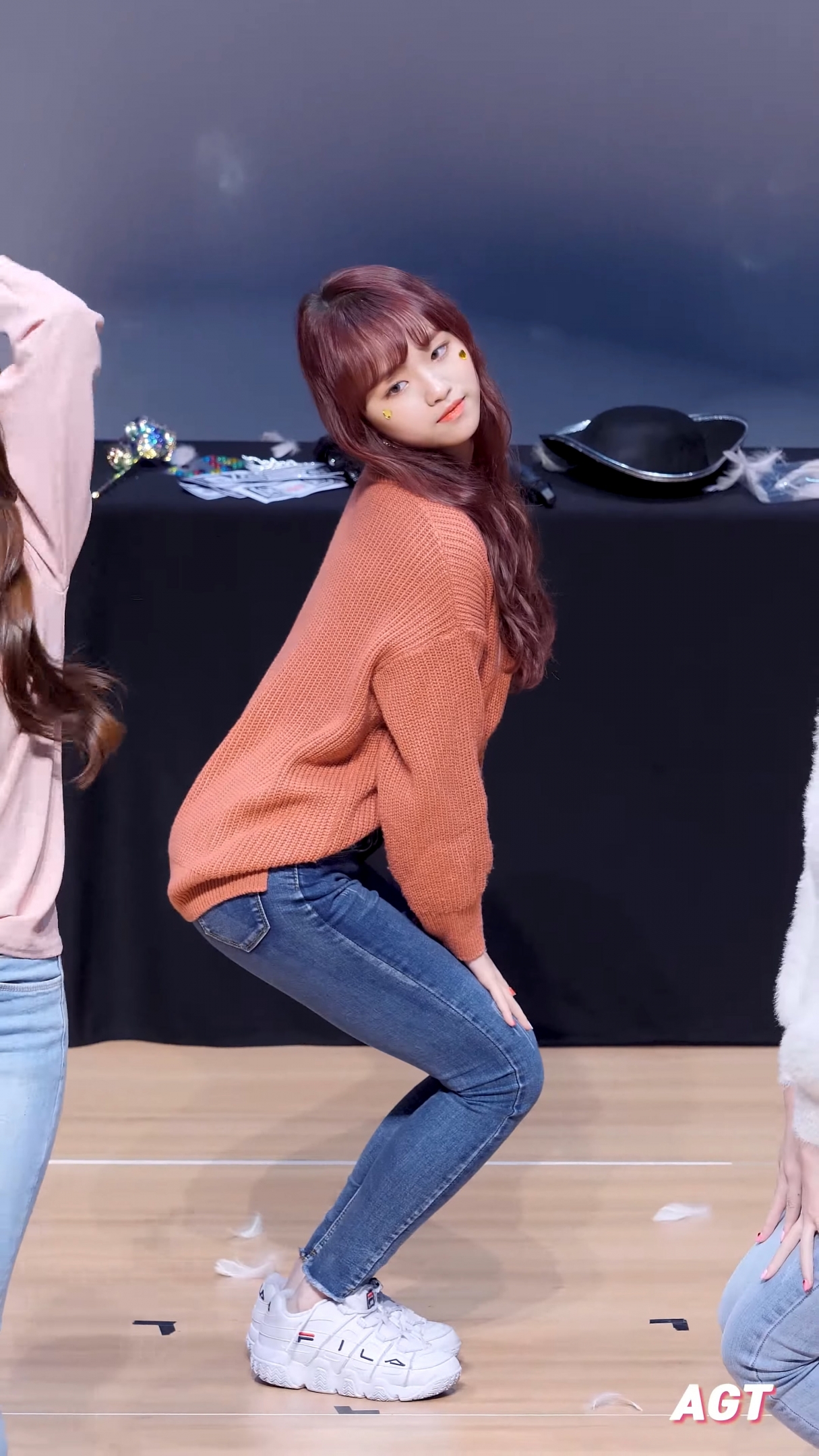 Ůţɣ-FANCAM<strong><font color='red'>[5P]</font></strong>[.6627.28][AGTƷ][191029][4K][SATRUDAY][AYEON][Senorita]Ůŷ(4)