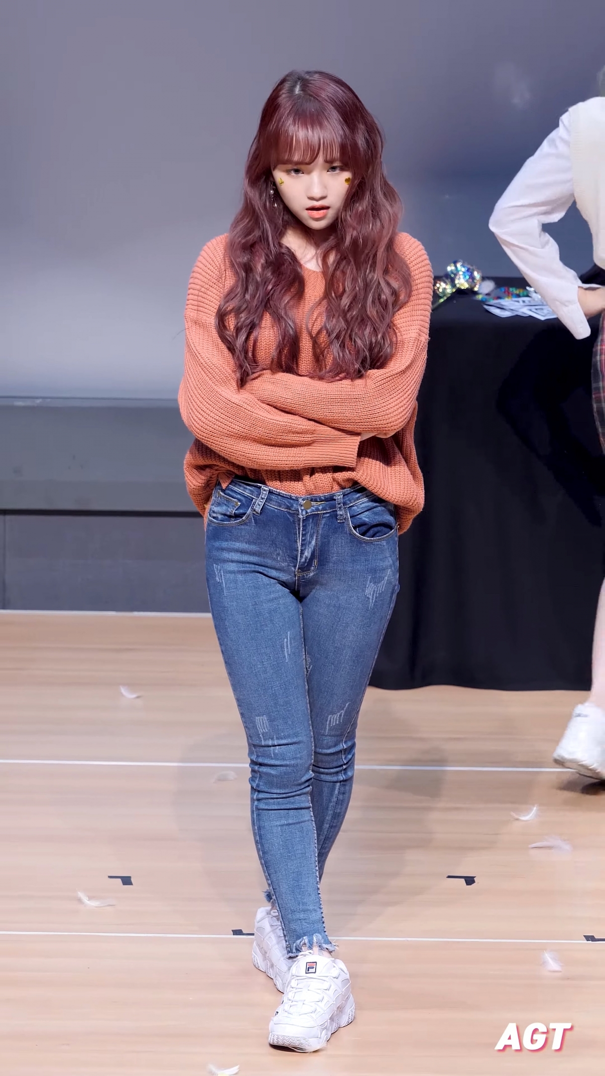 Ůţɣ-FANCAM<strong><font color='red'>[5P]</font></strong>[.6627.28][AGTƷ][191029][4K][SATRUDAY][AYEON][Senorita]Ůŷ(6)