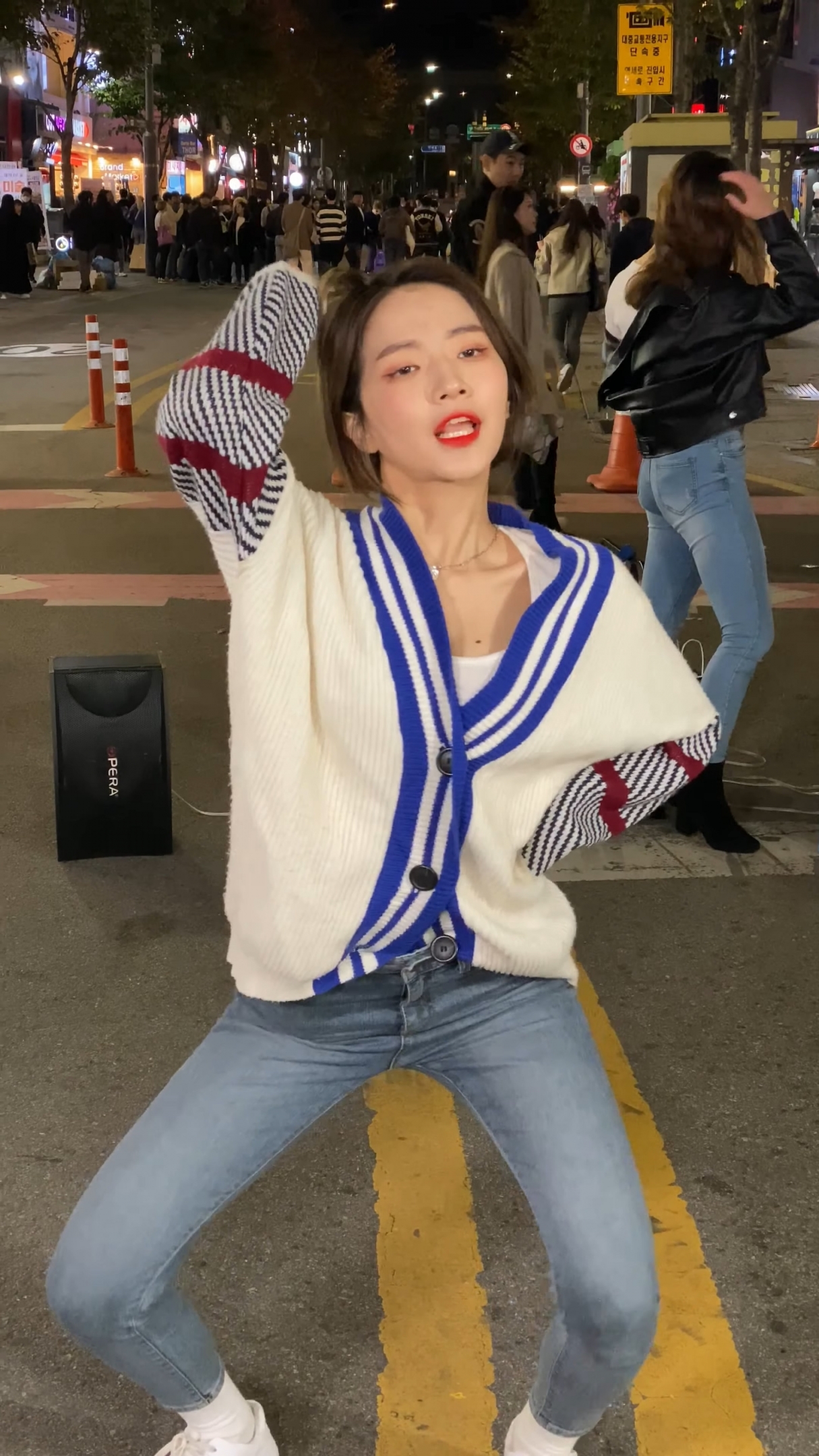 Ůţɣ-FANCAM<strong><font color='red'>[4P]</font></strong>[.6699.6707][191031][4K][CLOCK Sally][Lip&Hip]ůɫɫ溫Ůŷ(3)