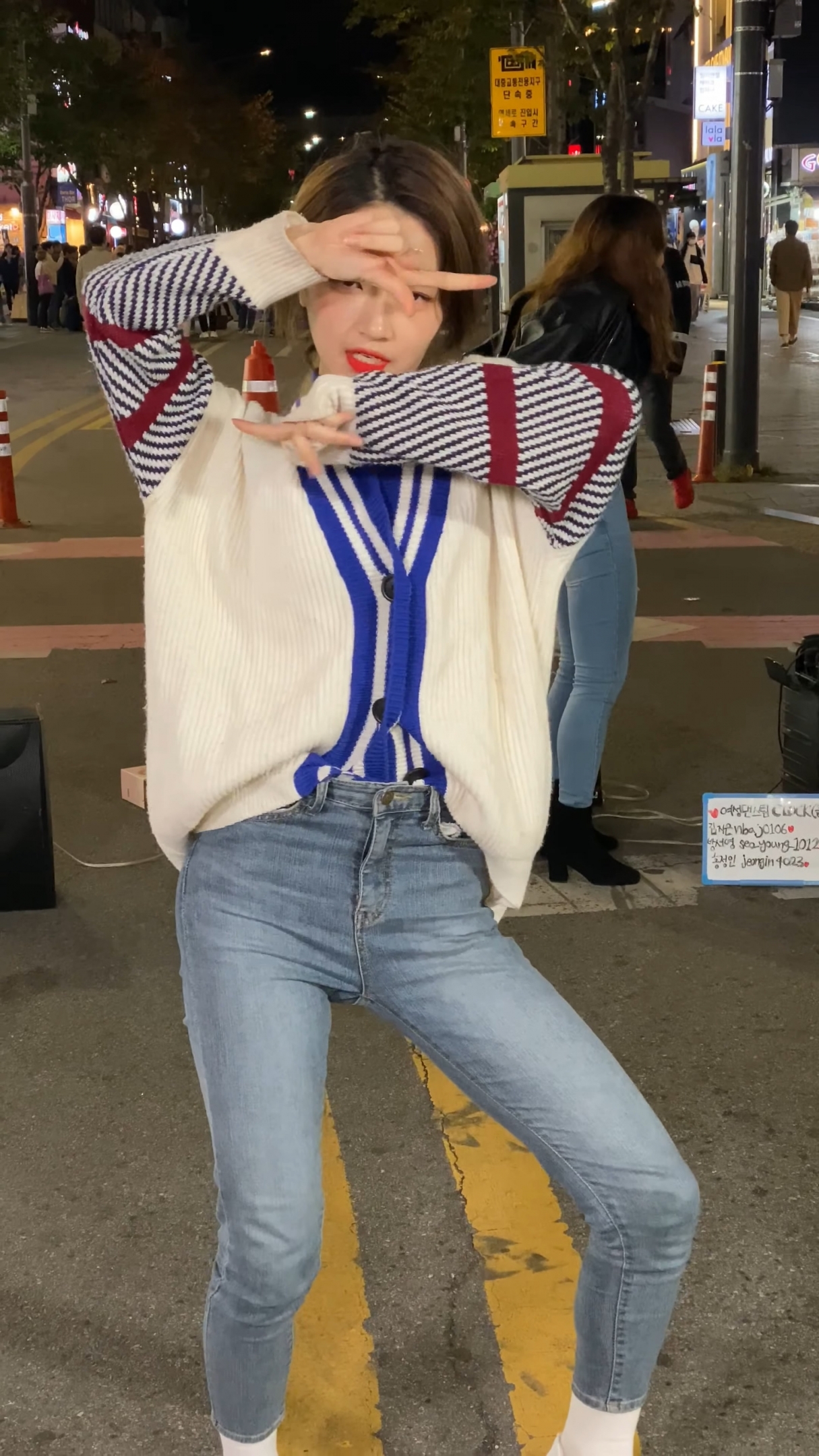Ůţɣ-FANCAM<strong><font color='red'>[4P]</font></strong>[.6699.6707][191031][4K][CLOCK Sally][Lip&Hip]ůɫɫ溫Ůŷ(4)