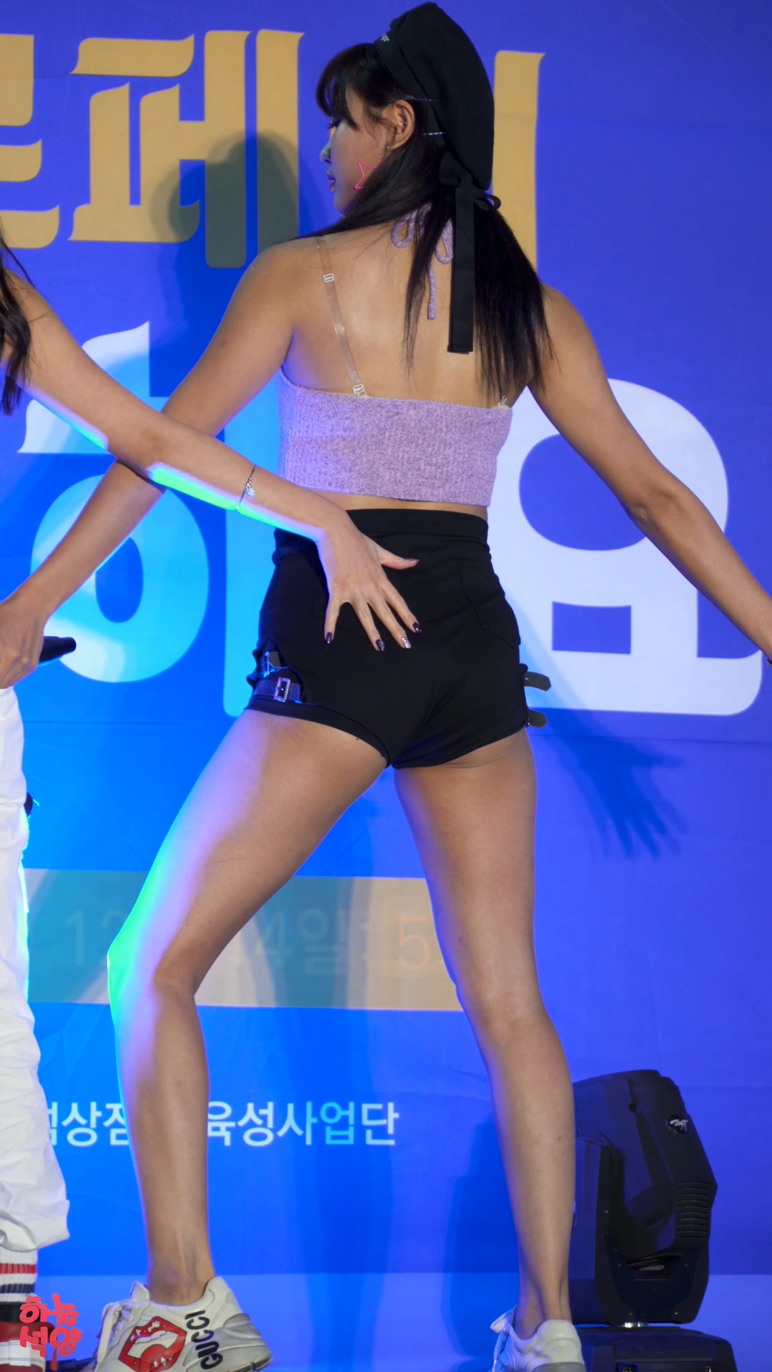Ůţɣ-FANCAM<strong><font color='red'>[1P]</font></strong>[.6895][191102][4K][Rose Finger][HIBIDI POP]ư溫Ůŷ(2)