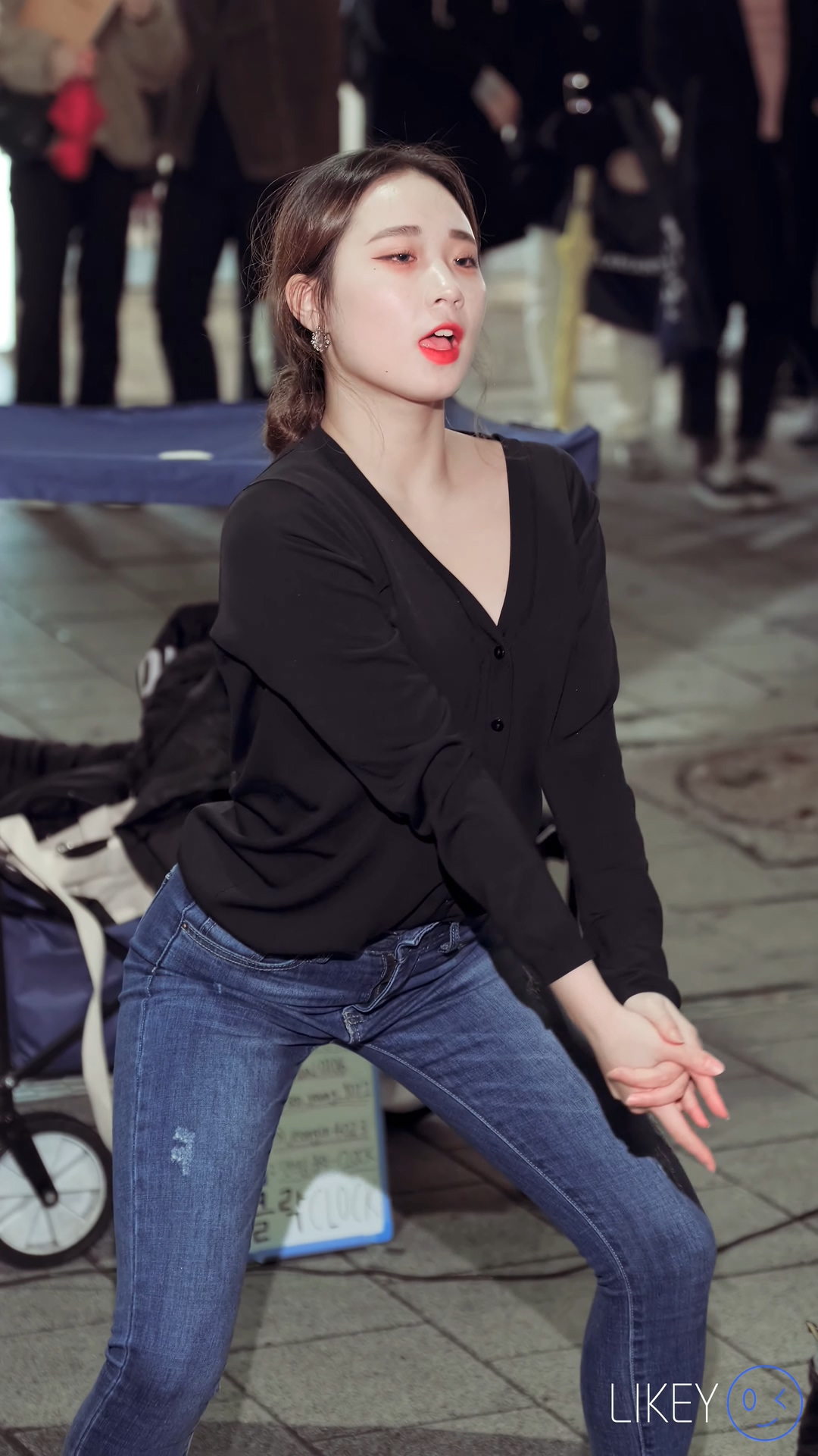 Ůţɣ-FANCAM<strong><font color='red'>[3P]</font></strong>[.6922-24][LIKEYƷ][191118][4K][Clock Jeongin][Swalla]Ůŷ(2)