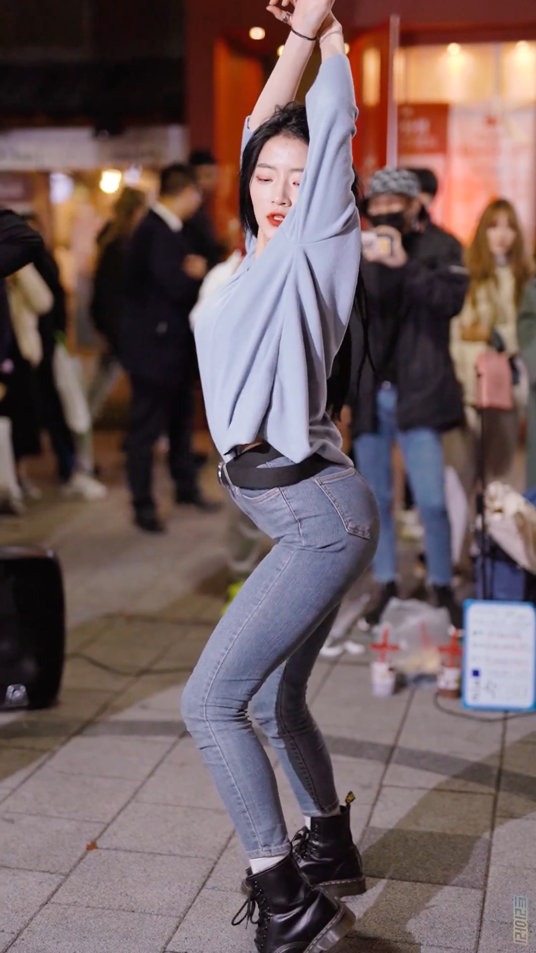 Ůţɣ-FANCAM<strong><font color='red'>[2P]</font></strong>[.6928][191118][4K][Clock Sally][Lip & Hip]Ůŷ(2)