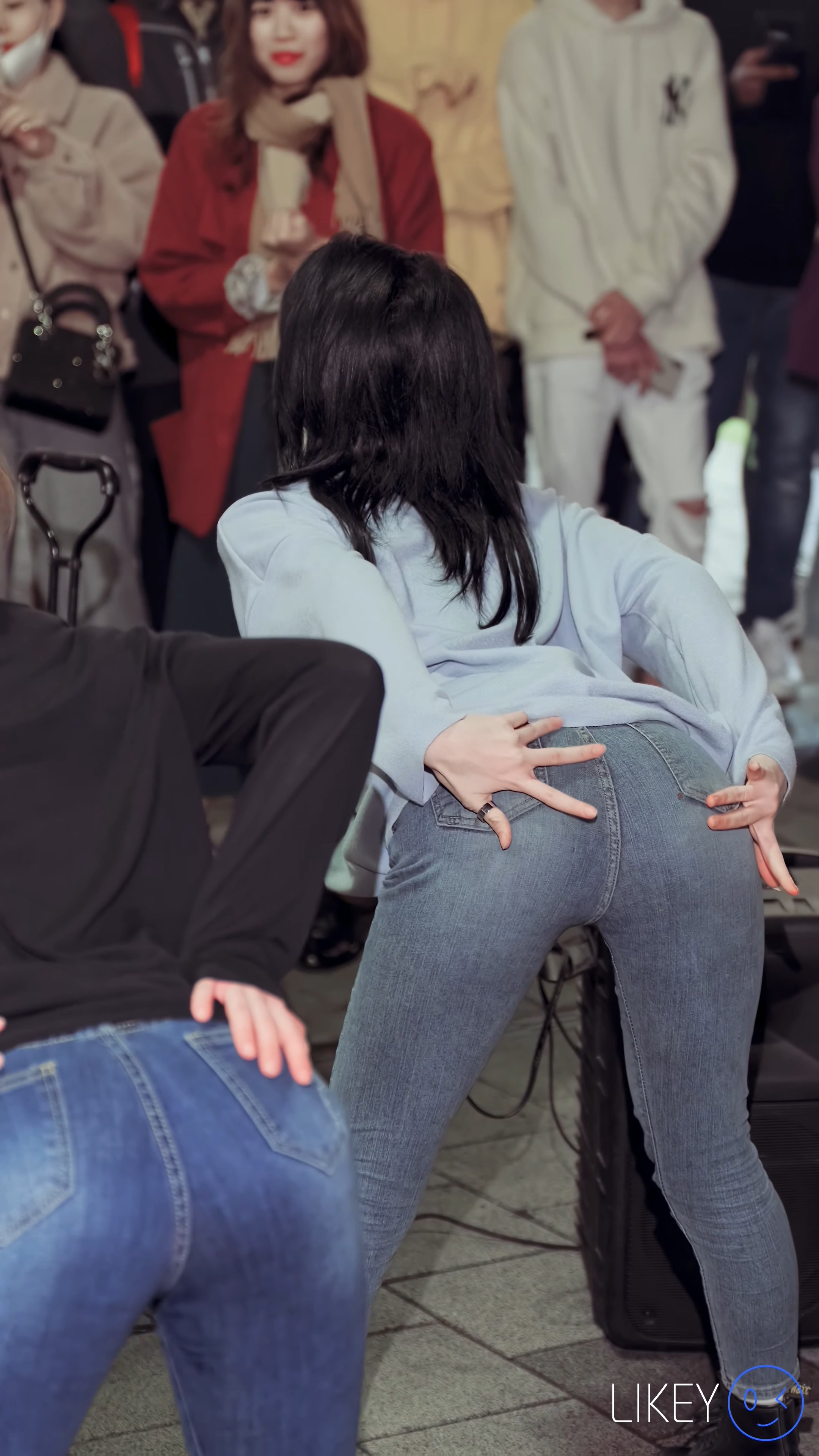 Ůţɣ-FANCAM<strong><font color='red'>[4P]</font></strong>[.6960][LIKEYƷ][191121][4K][Clock Sally][Lip & Hip]Ůŷ(4)