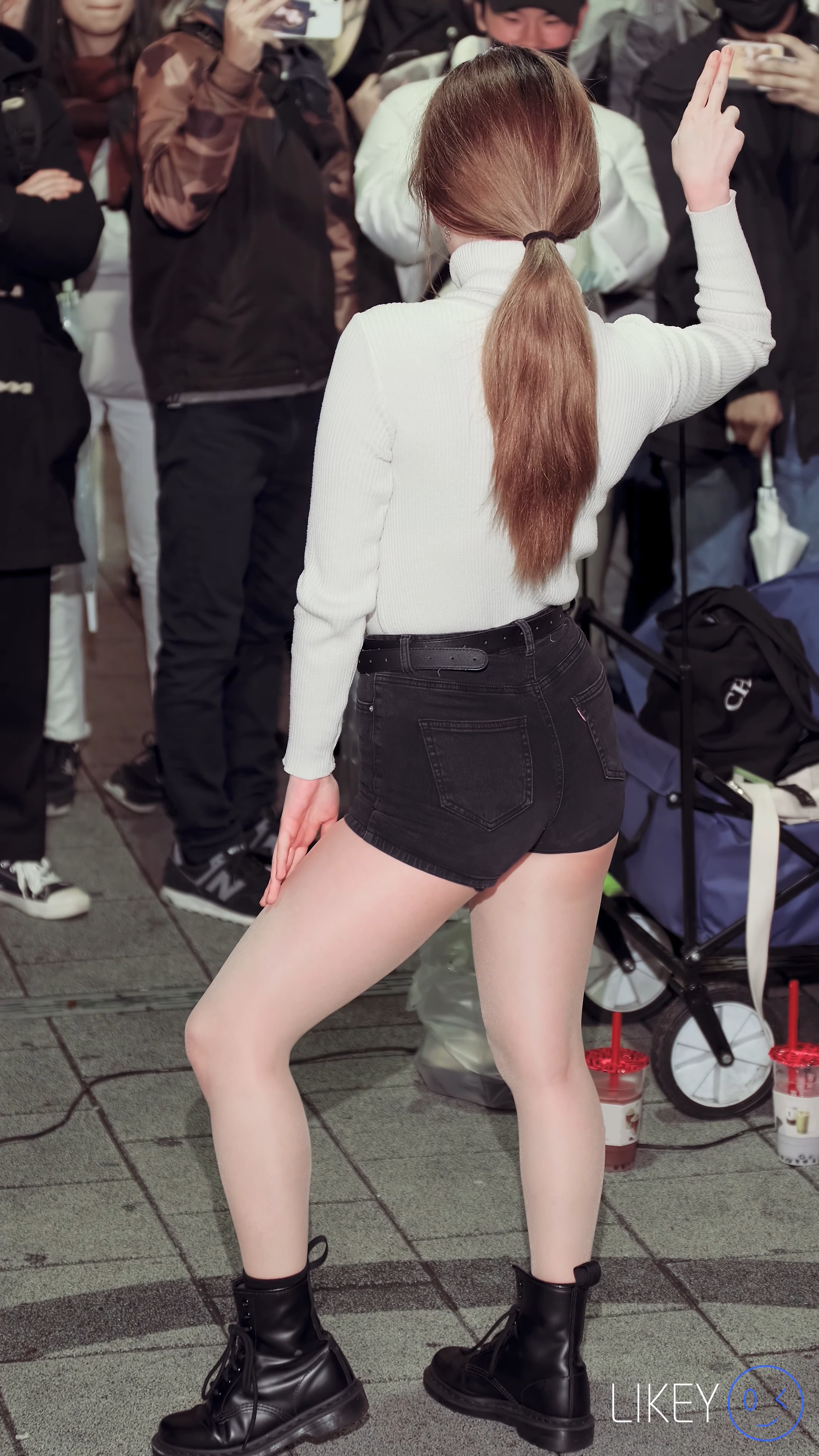 Ůţɣ-FANCAM<strong><font color='red'>[4P]</font></strong>[.6966-6972][LIKEYƷ][191121][4K][Clock Jieun][Kill This Love]Ůŷ(2)