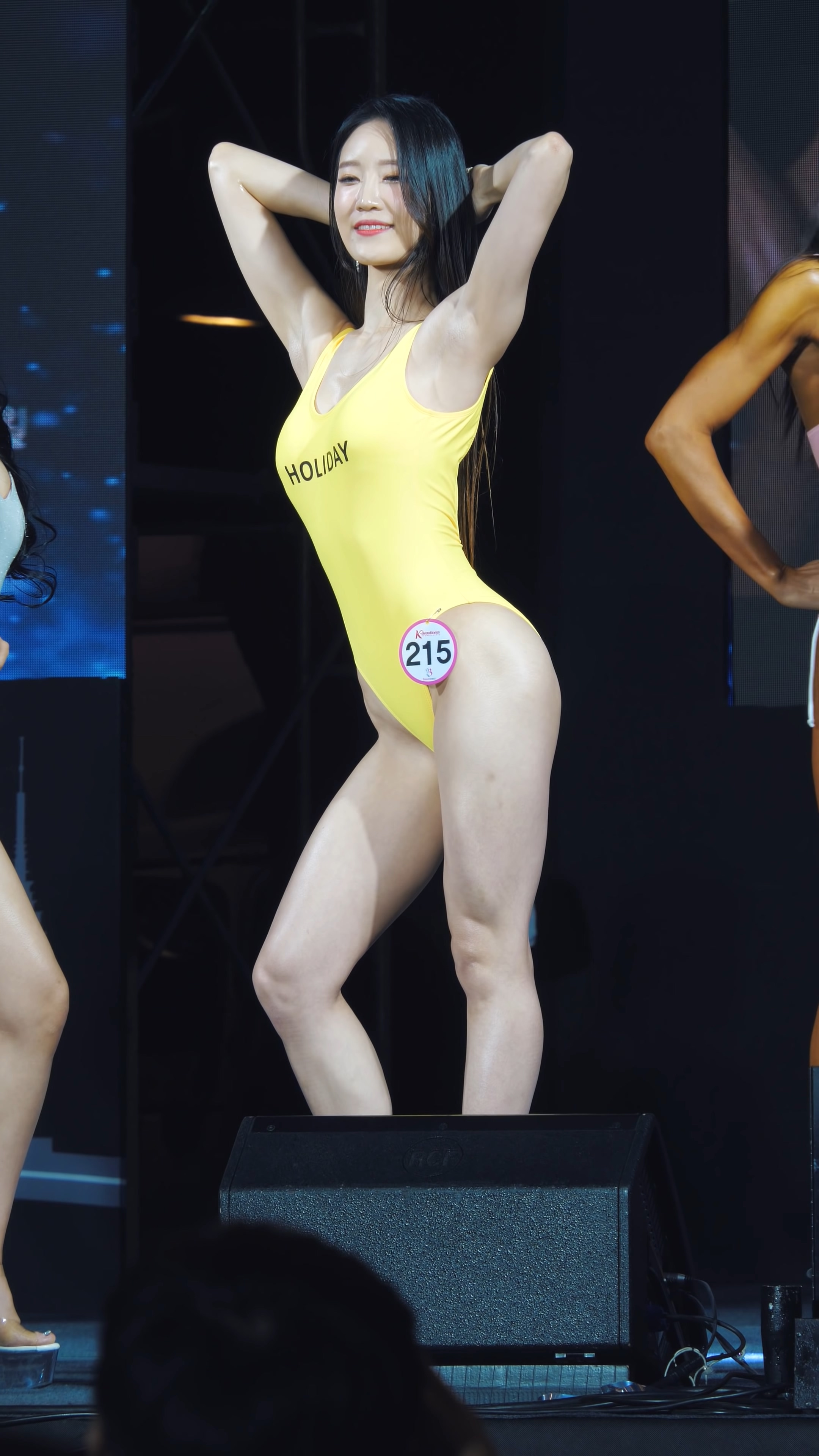 ģأɣ-FANCAM<strong><font color='red'>[3P]</font></strong>[.7037-7040][191130][4K][Model shows]Ůŷ(3)
