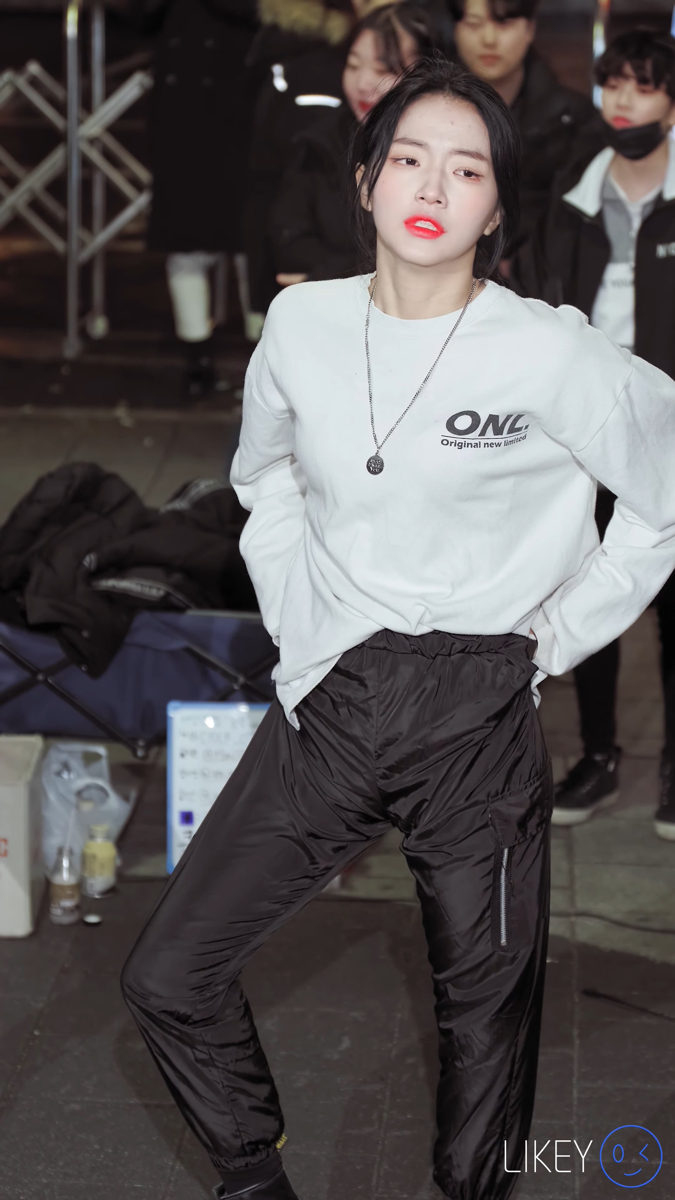 Ůţɣ-FANCAM<strong><font color='red'>[2P]</font></strong>[.7142-7148][LIKEYƷ][191208][CLOCK][4K][Sally][Swalla]Ůŷ(1)