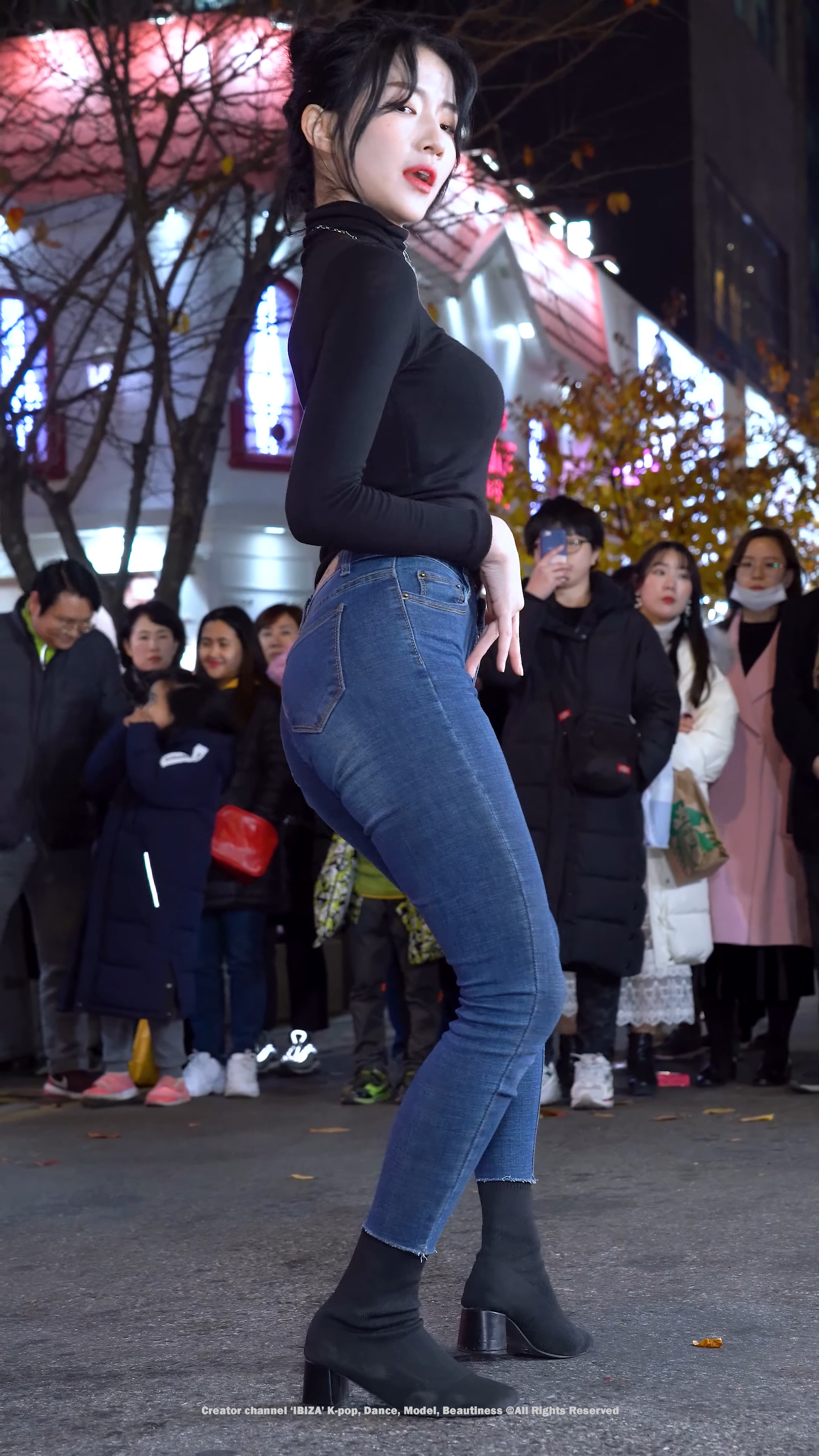 Ůţɣ-FANCAM<strong><font color='red'>[2P]</font></strong>[.7149-7150][IBIZAƷ][191206][CLOCK][4K][Sally][Chica & Confused]溫Ůŷ(2)