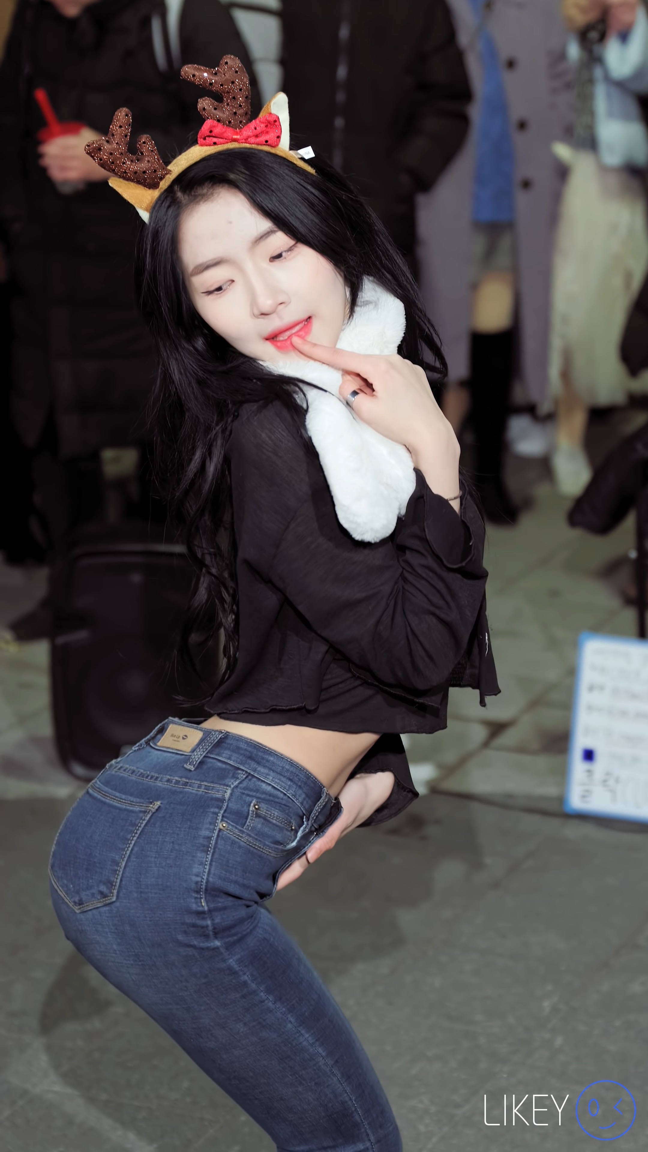 Ůţɣ-FANCAM<strong><font color='red'>[1P]</font></strong>[.7246][LIKEYƷ][191214][Clock Sally]Ůŷ(1)