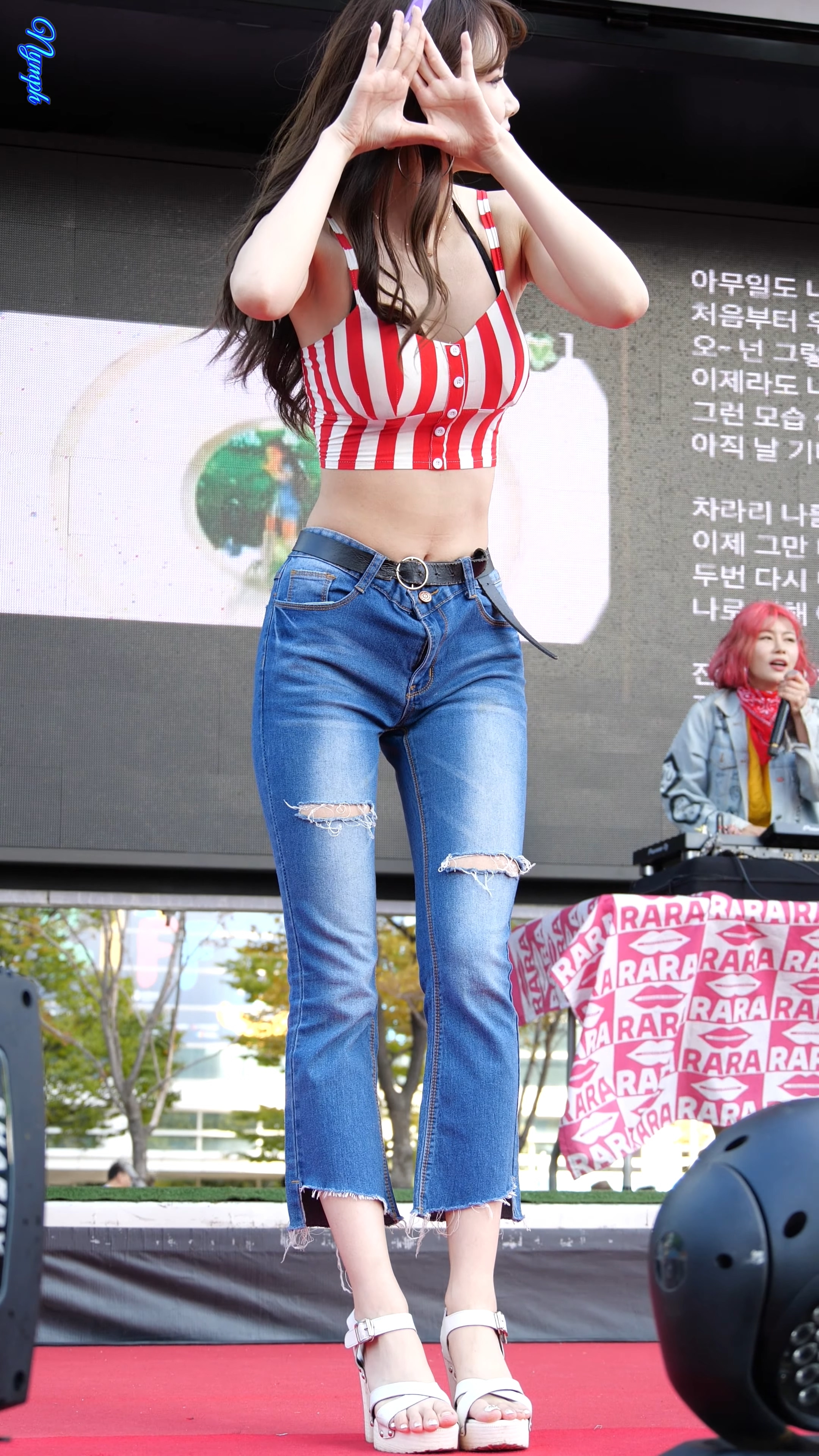 ģأɣ-FANCAM<strong><font color='red'>[3P]</font></strong>[NO.7265][NymphƷ][191218][SEA FOOD FESTA][4K]Ůŷ(4)