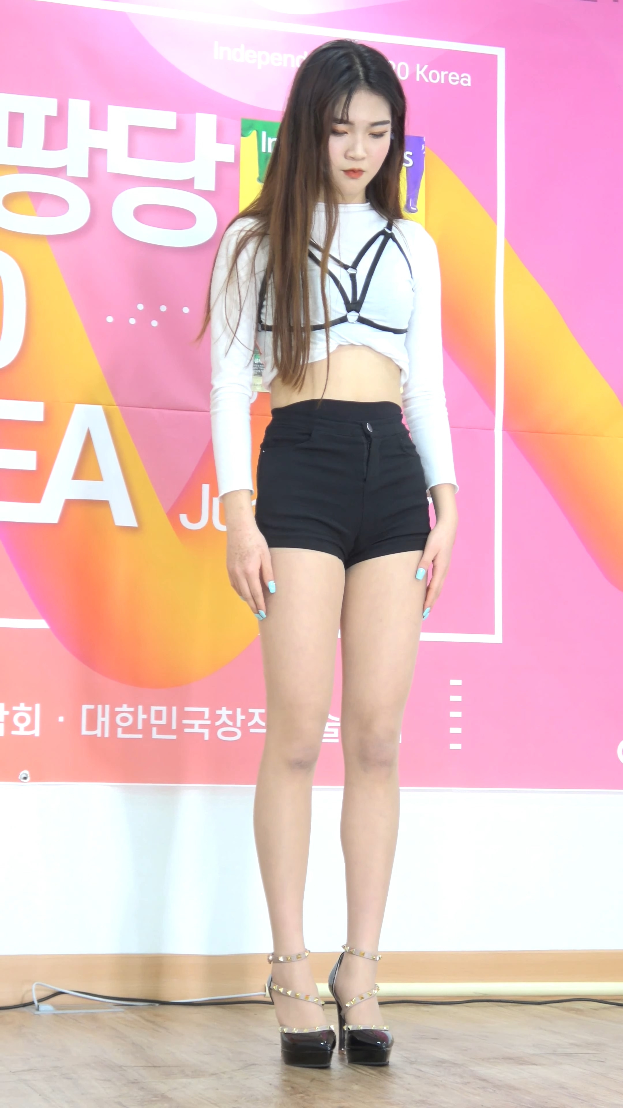 Ůţɣ-FANCAM<strong><font color='red'>[2P]</font></strong>[.7285][191218][Yujin][4K][AK Busking][Something]Ůŷ(1)