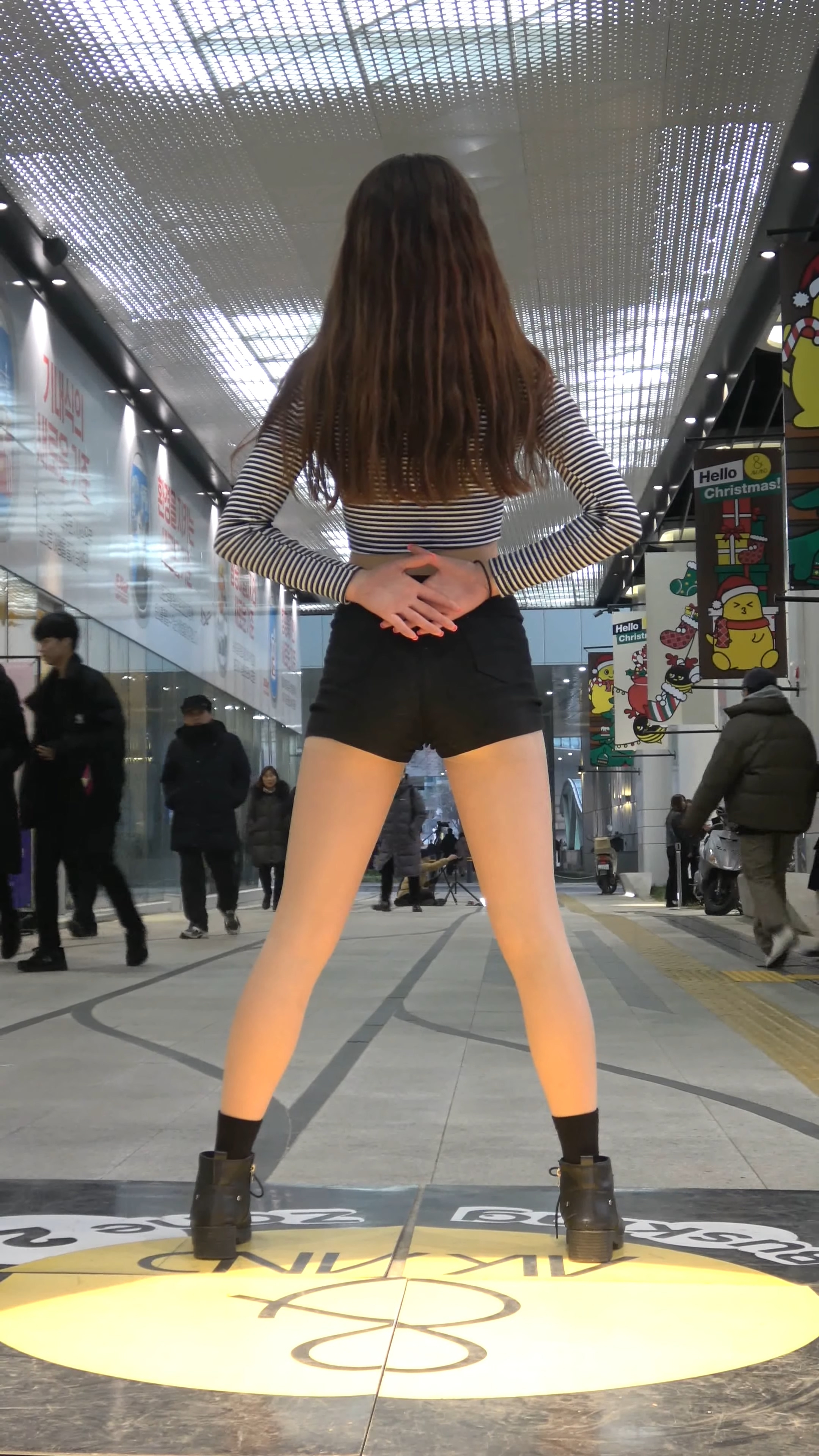 Ůţɣ-FANCAM<strong><font color='red'>[4P]</font></strong>[.7289-7291][191217][Yujin][4K][Excuse me]Ůŷ(2)