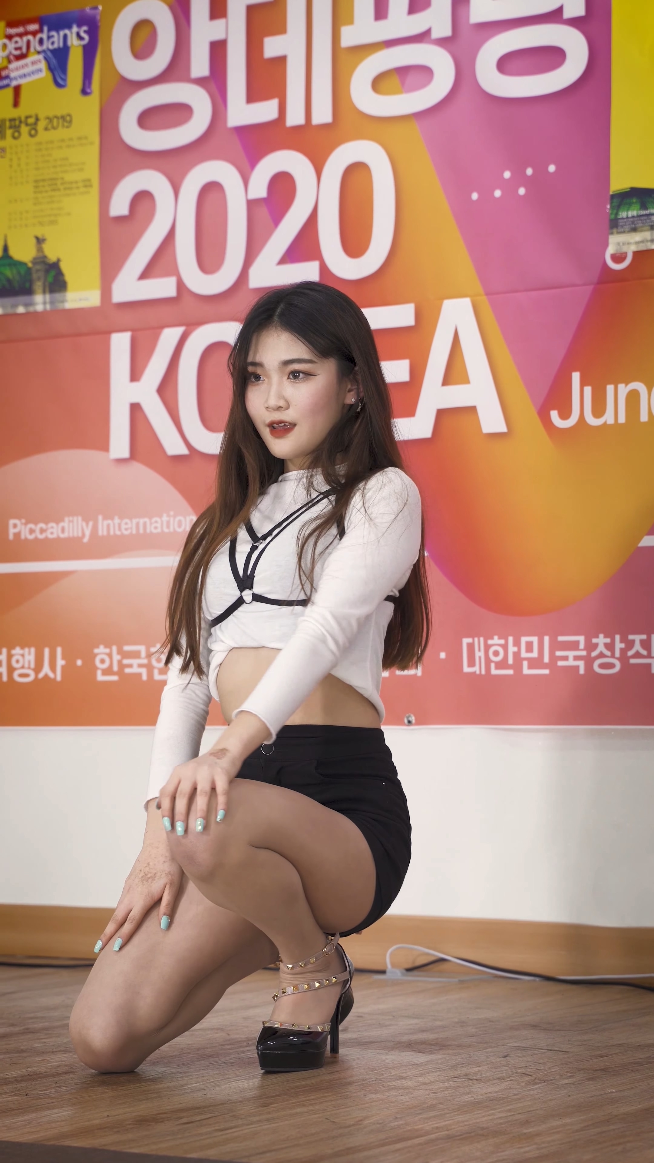 Ůţɣ-FANCAM<strong><font color='red'>[1P]</font></strong>[.7312][4K][191218][Yujin][4K]Ůŷ(1)
