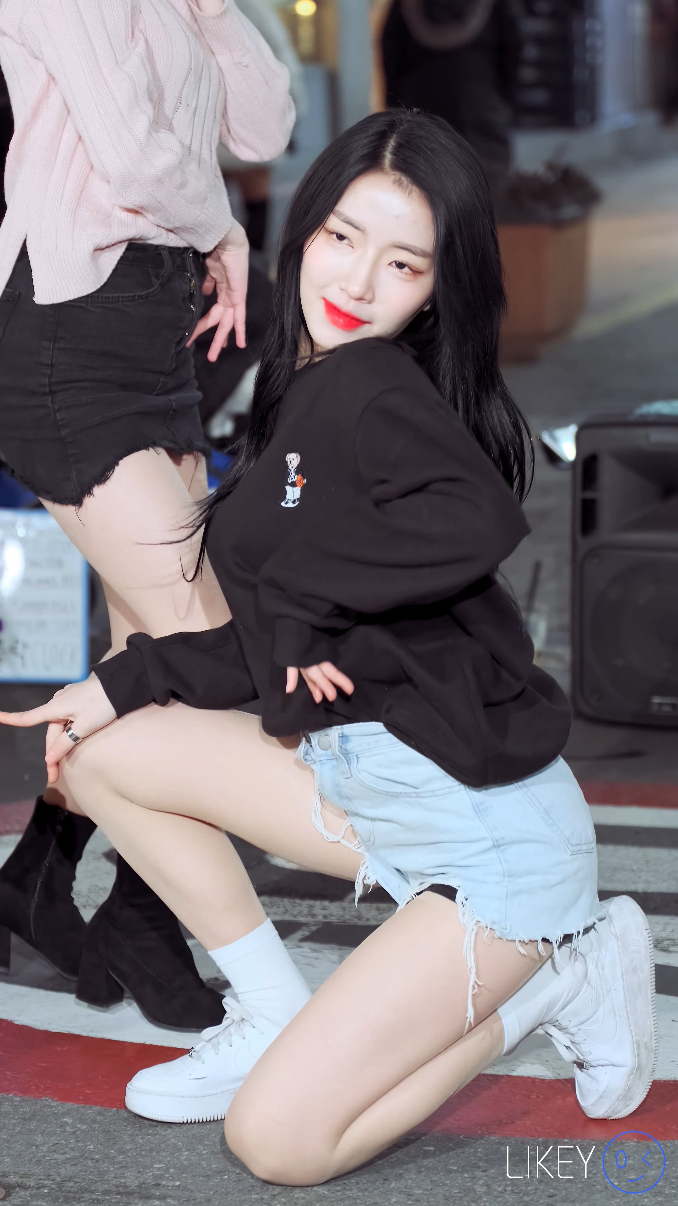 Ůţɣ-FANCAM<strong><font color='red'>[3P]</font></strong>[.7316][LIKEYƷ][4K][191223][Clock Sally]Ůŷ(3)
