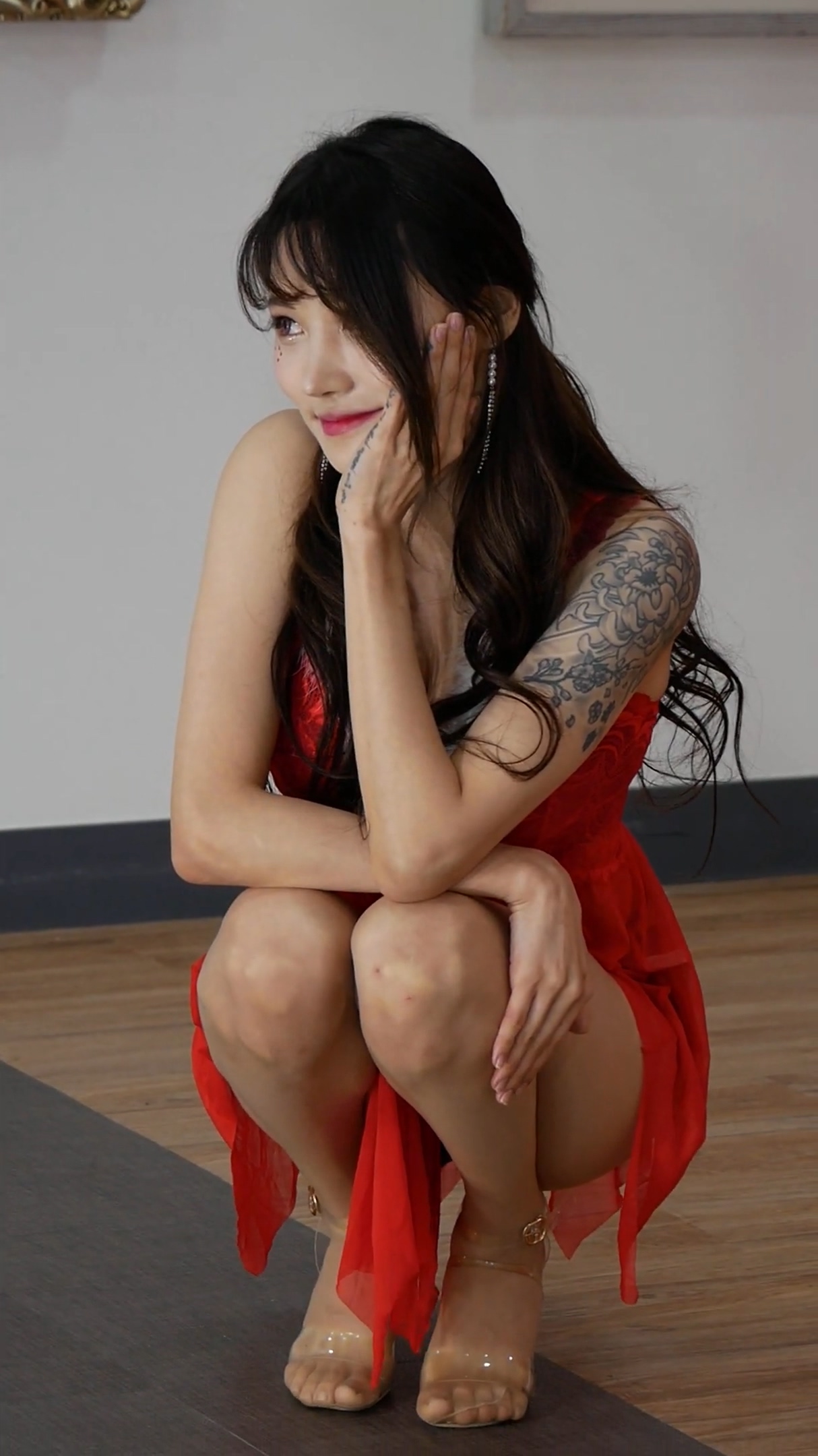 Ůţɣ-FANCAM<strong><font color='red'>[2P]</font></strong>[.7361][1080P][191227][Girl Crush][TaeRi][PHOTO TIME]Ůŷ(1)