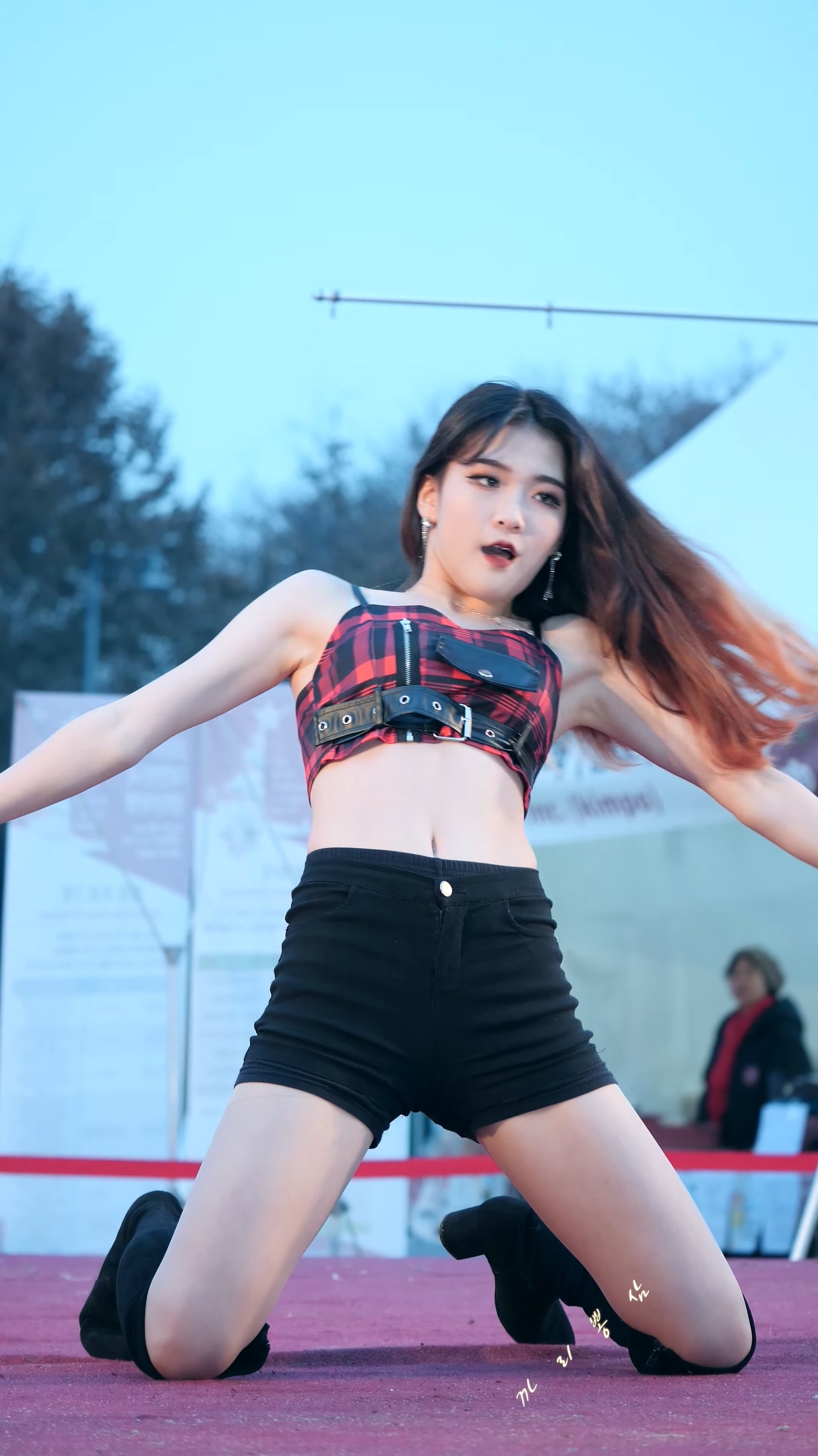 Ůţɣ-FANCAM<strong><font color='red'>[2P]</font></strong>[.7440][4K][2020.1.4][Dancer Yujin][Uh-Oh]Ůŷ(2)