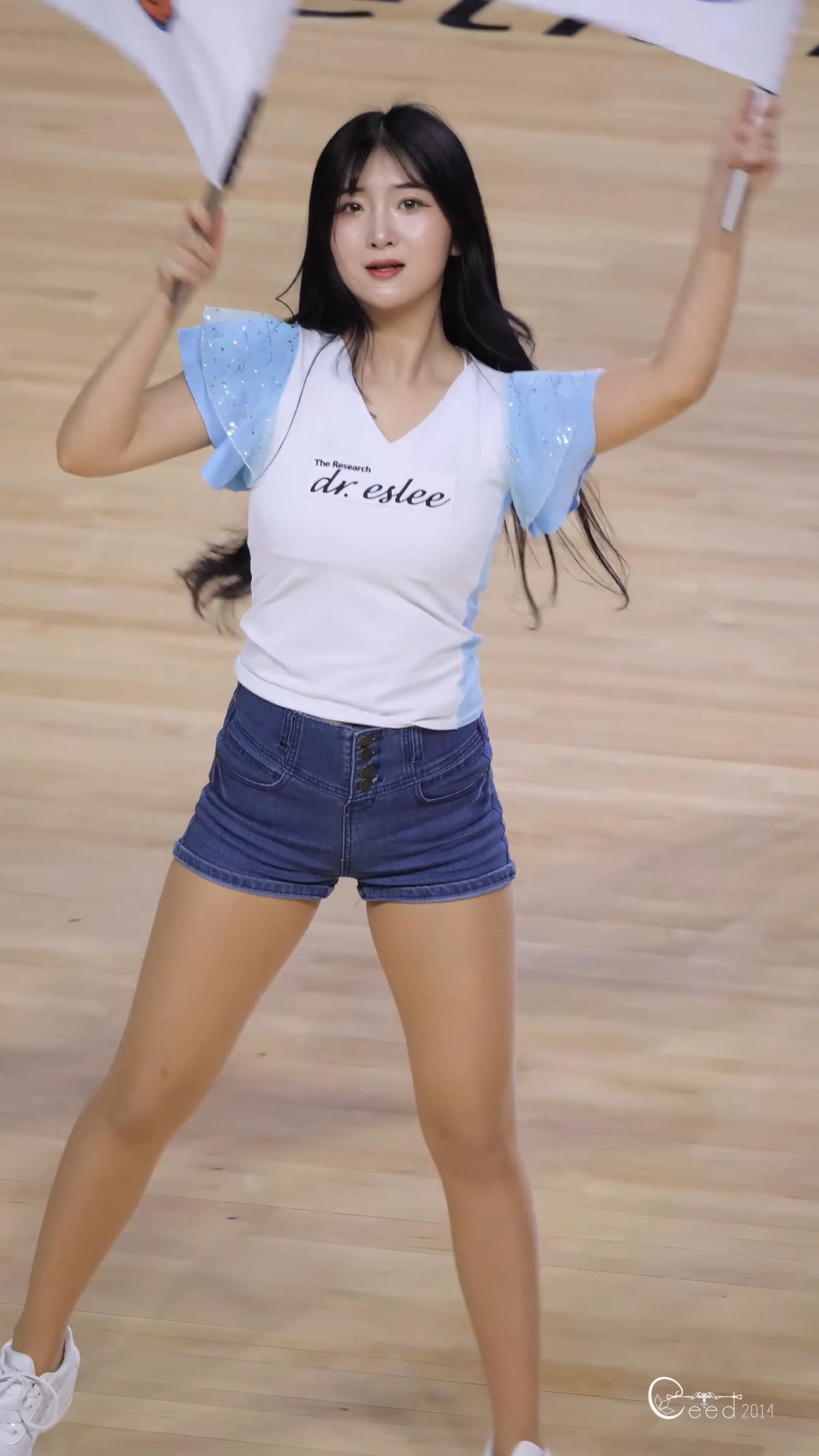 Ůţɣ-FANCAM<strong><font color='red'>[5P]</font></strong>[.7636-7638][4K][2020.1.12][Dreams Come True]Ůŷ(4)