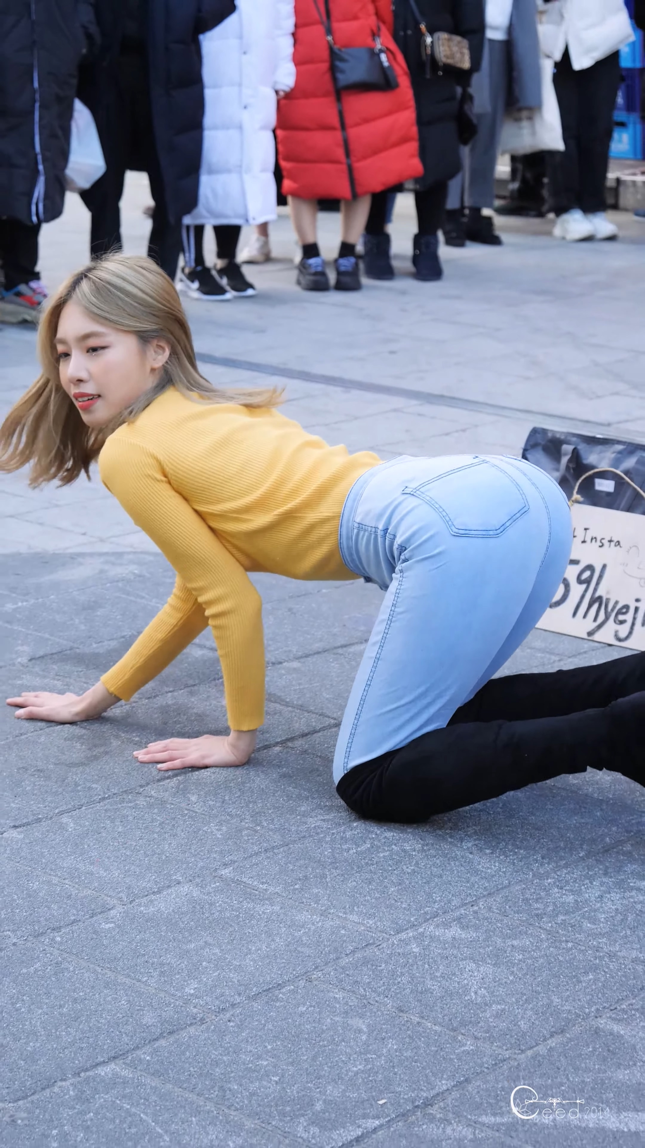 女团（旧）-饭拍秀FANCAM<strong><font color='red'>[2P]</font></strong>[饭拍秀.7651-7656][4K][2020.1.20][LALA][HyeJin][Roller Coaster]韩国女团饭拍(2)