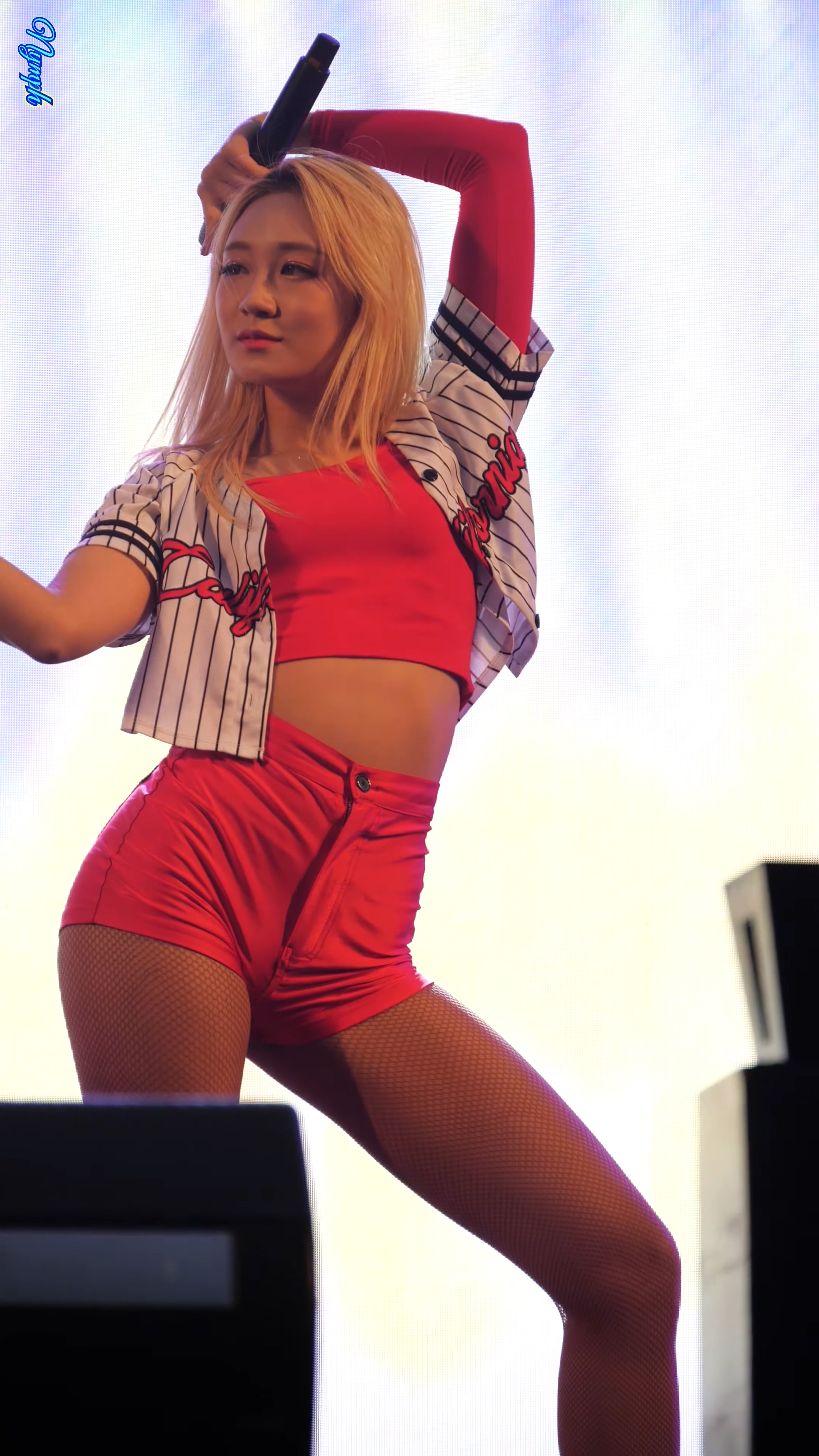 Ůţɣ-FANCAM<strong><font color='red'>[1P]</font></strong>[NO.7686][Nymph][4K][2020.1.20][Fly with me][HIP]Ůŷ(1)