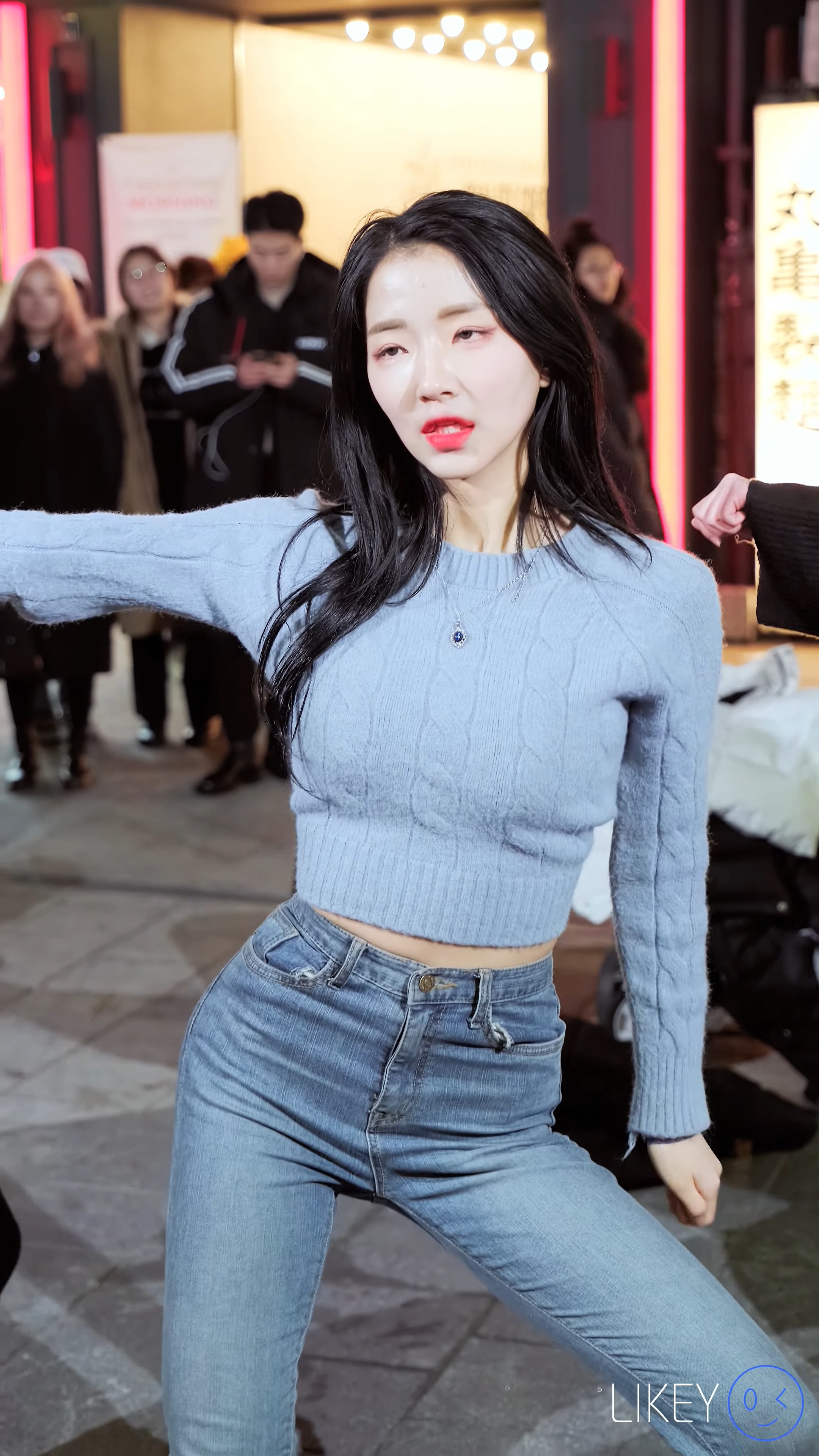 Ůţɣ-FANCAM<strong><font color='red'>[4P]</font></strong>[.7767][LIKEY][4K][2020.1.24][CLOCK Seoyoung][Bad Boy]Ůŷ(4)