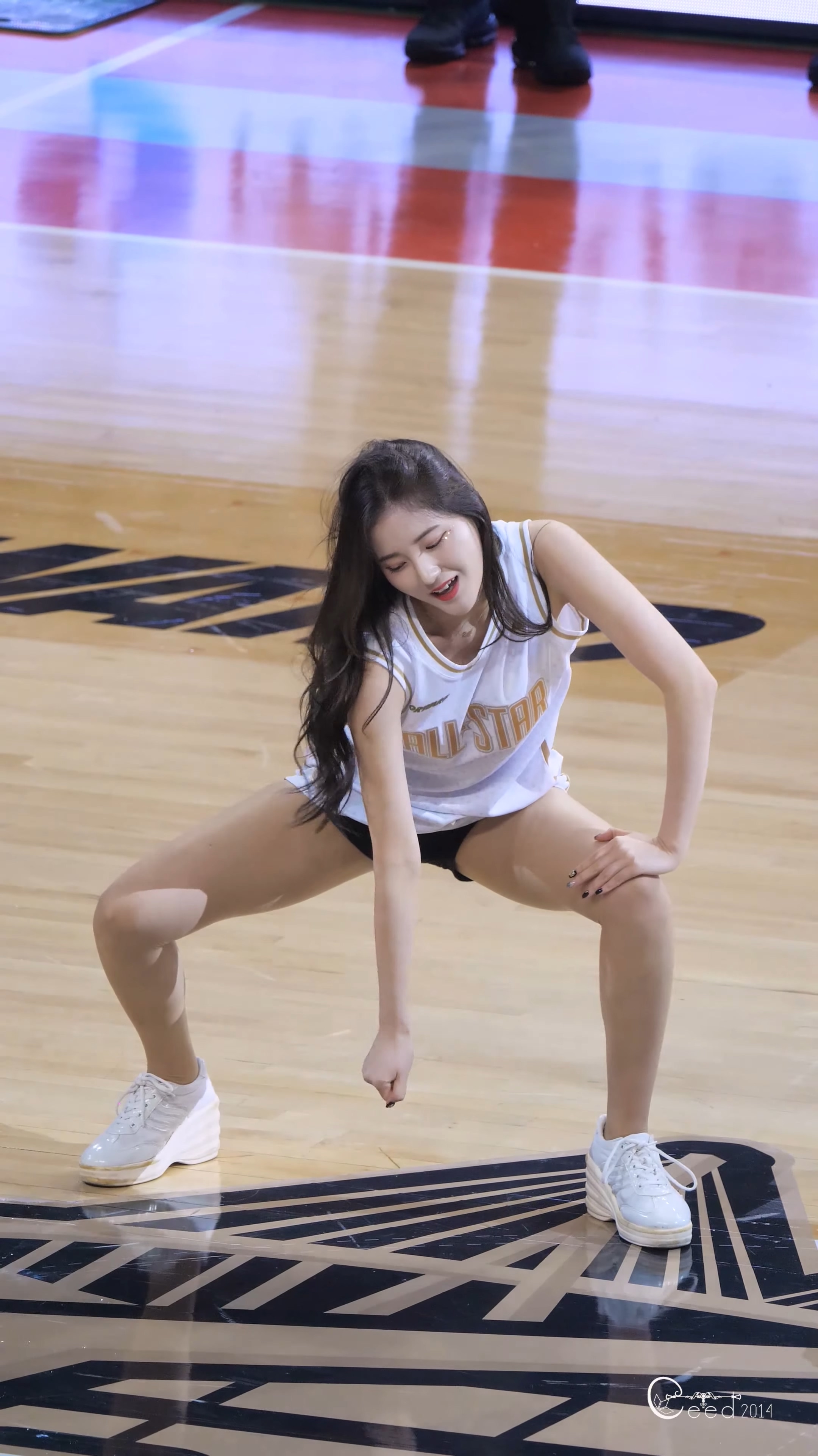 Ůţɣ-FANCAM<strong><font color='red'>[3P]</font></strong>[.7873][4K][2020.2.7][Good Boy]Ůŷ(2)