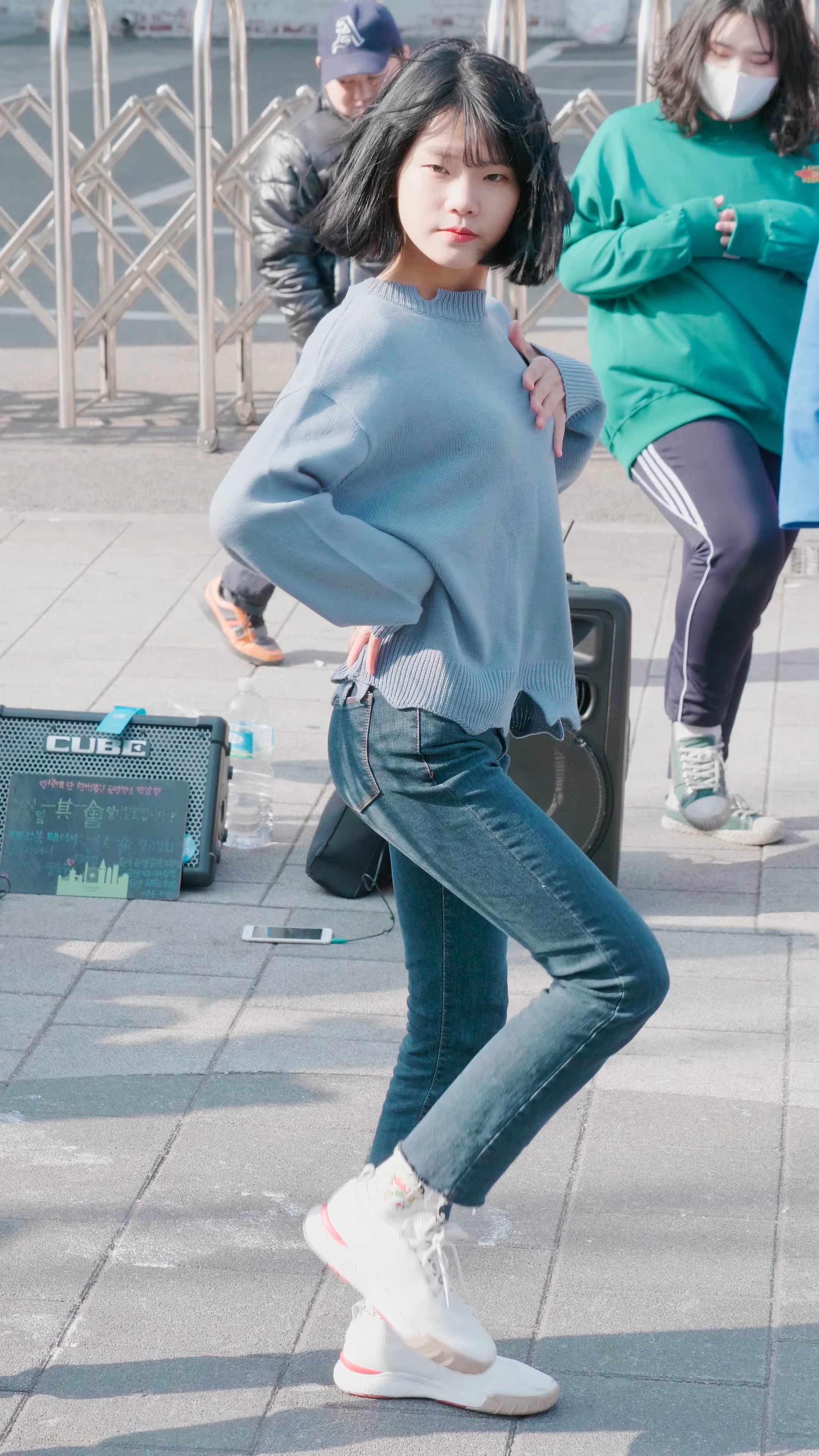 Ůţɣ-FANCAM<strong><font color='red'>[3P]</font></strong>.7952.4K.2020.2.13.DanceCover.Heart AttackŮŷ(1)