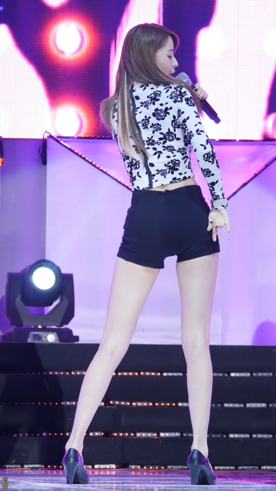 Ůţɣ-FANCAM<strong><font color='red'>[13P]</font></strong>.8197-8203.1080P.Hello Venus.Ȩ  ư溫Ůŷ(14)