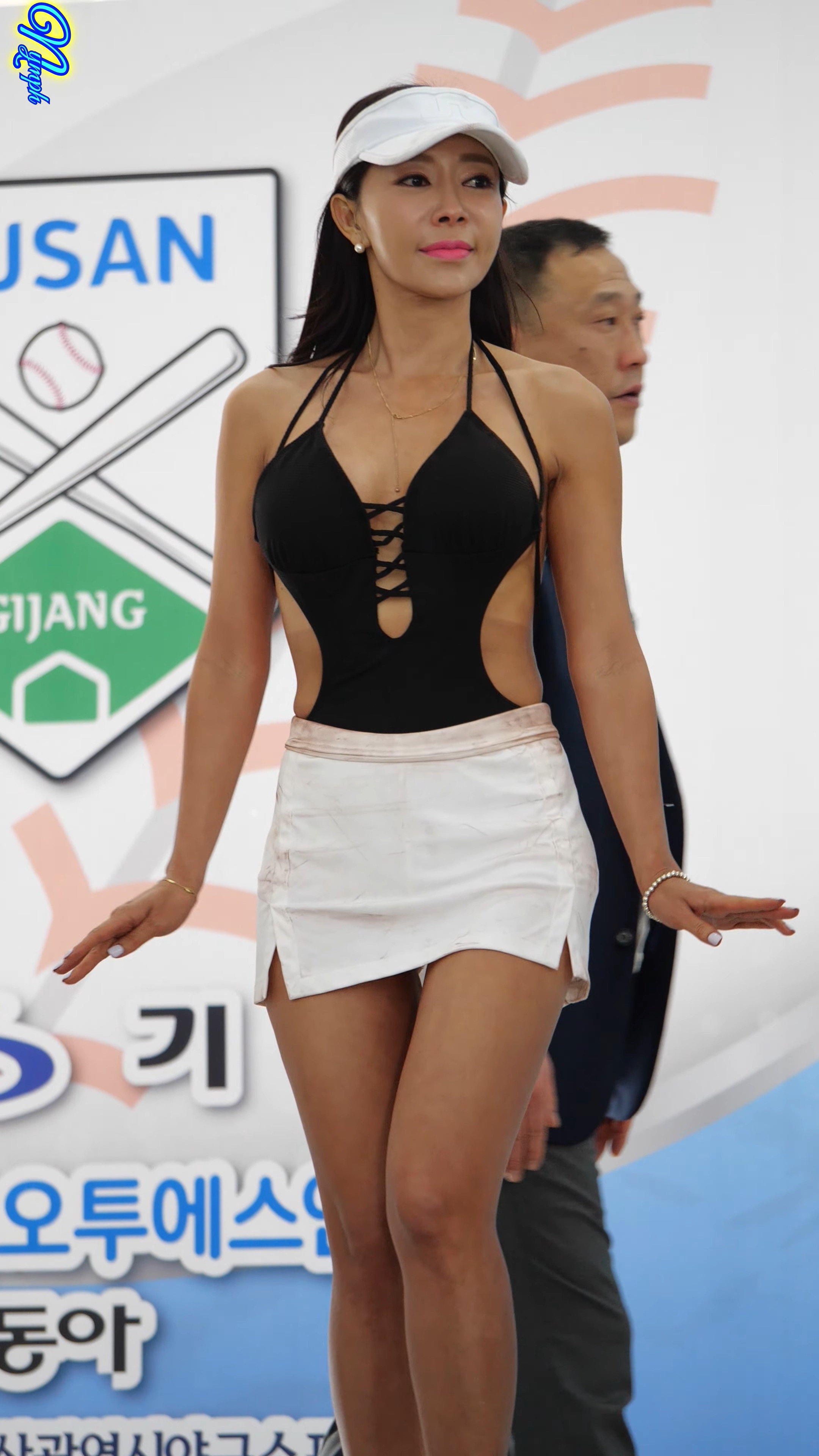 ģأɣ-FANCAM<strong><font color='red'>[3P]</font></strong>.8320.4K.Group pose Sports Model ContestŮŷ(3)