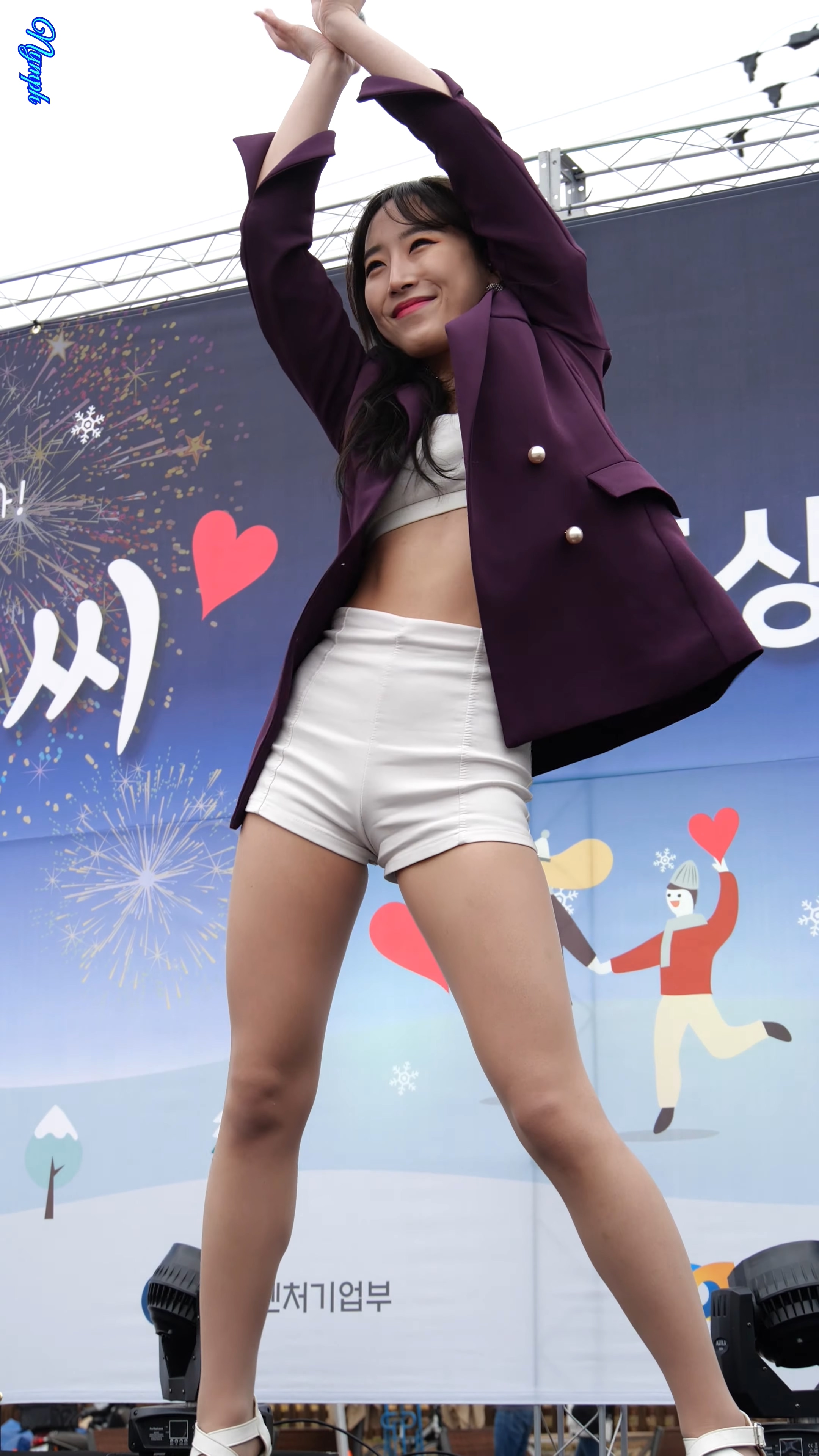 Ůţɣ-FANCAM<strong><font color='red'>[4P]</font></strong>.8322.4K.Top Lady.Young Man Market eventŮŷ(2)