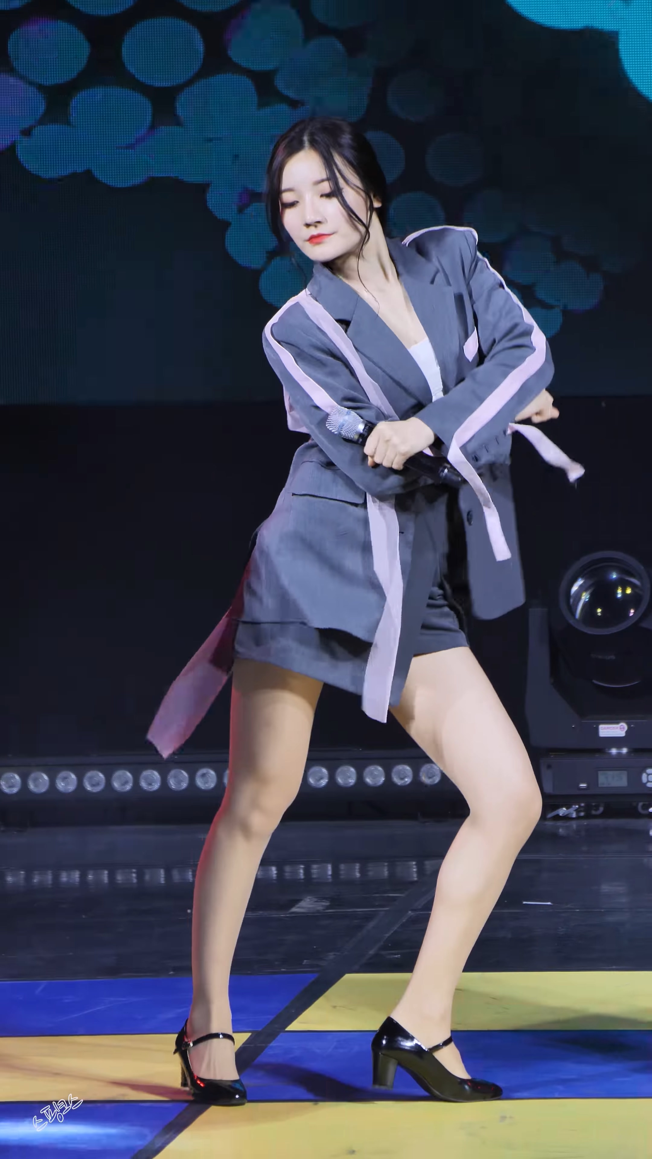 Ůţɣ-FANCAM<strong><font color='red'>[4P]</font></strong>.8535-36.4K.BADKIZ.Just One DayŮŷ(3)