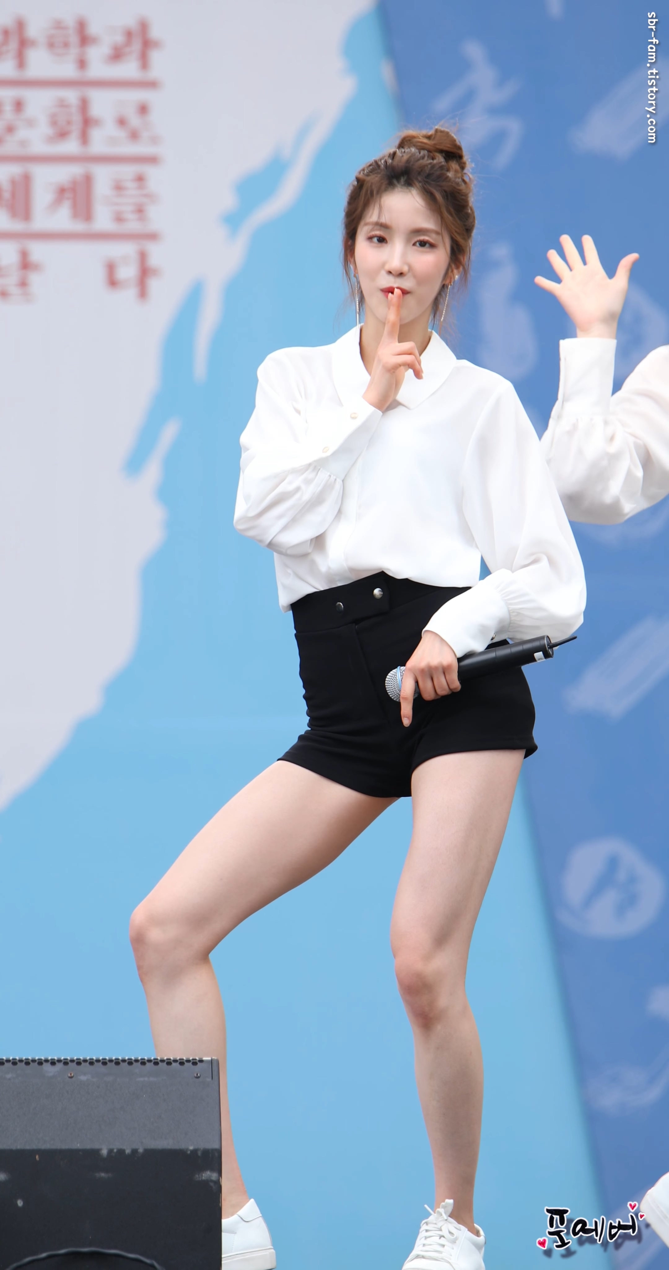 Ůţɣ-FANCAM<strong><font color='red'>[4P]</font></strong>8784-86.LABOUM.JiYa Bae.4K.Shooting LoveŮŷ(7)