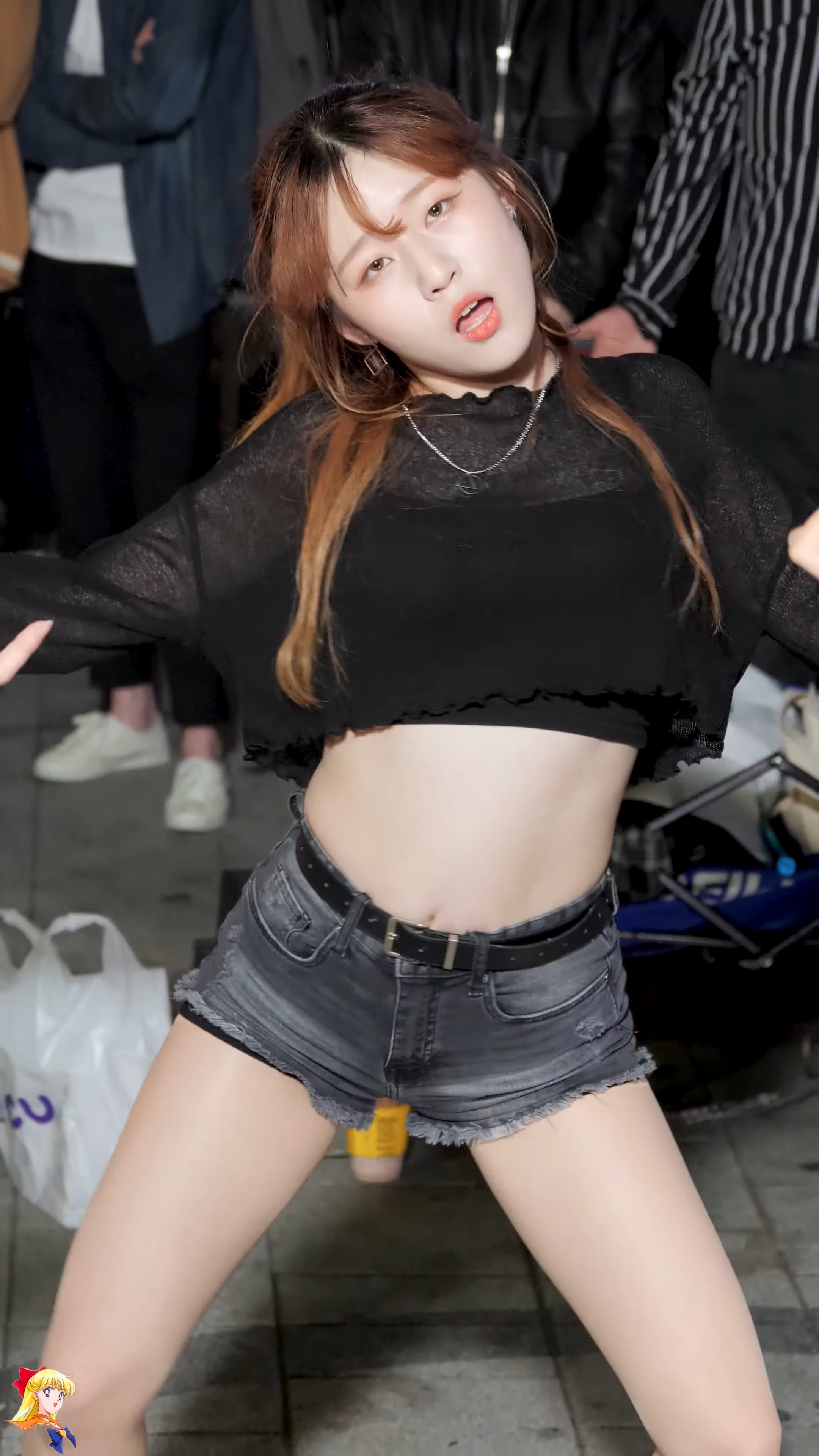 Ůţɣ-FANCAM<strong><font color='red'>[5P]</font></strong>8998-08.190824.4K.CLOCK.JiEun.DanceCover.Dalla DallaŮŷ(2)