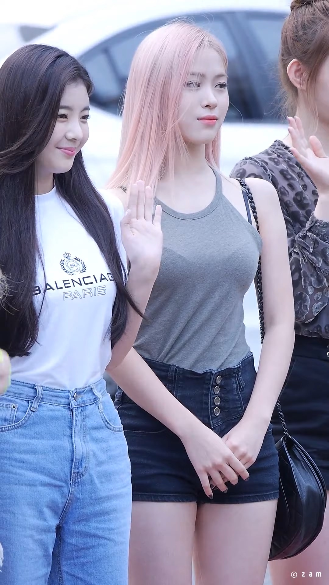Ůţɣ-FANCAM<strong><font color='red'>[3P]</font></strong>9013.200420.1080P.MOMOLAND.Photo ShowŮŷ(3)